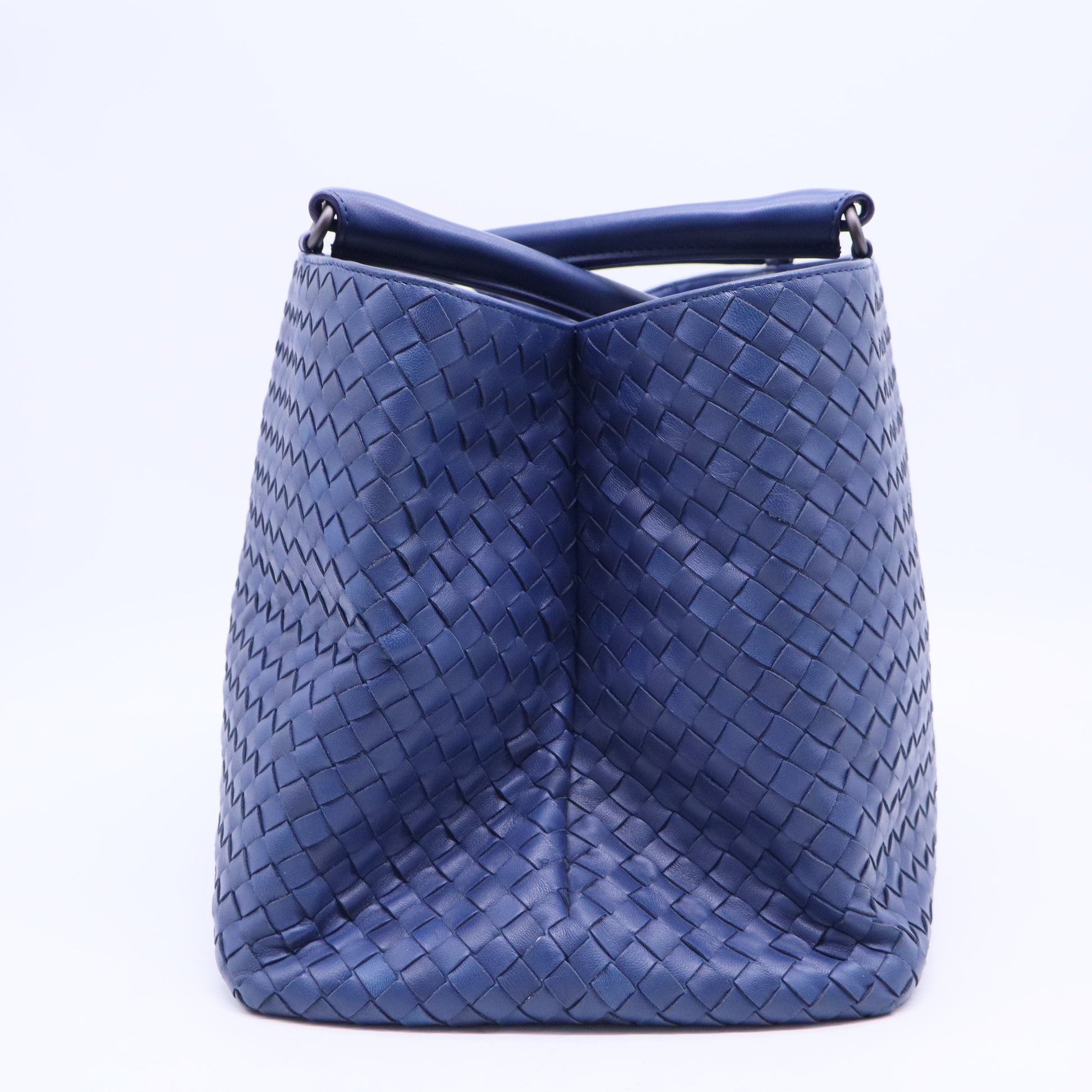 Milano Tote Intrecciato Nappa Large B20259