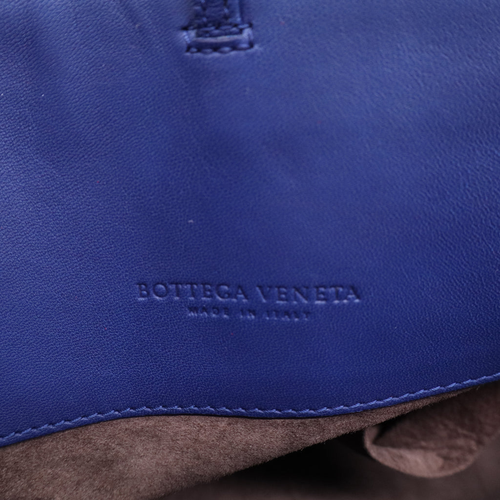 Milano Tote Intrecciato Nappa Large B20259