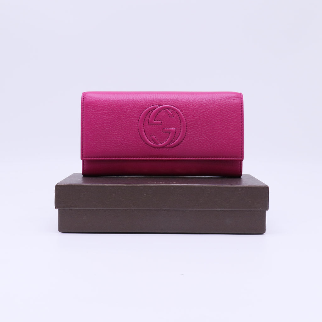Pebbled Calfskin Large Soho Continental Wallet W21811