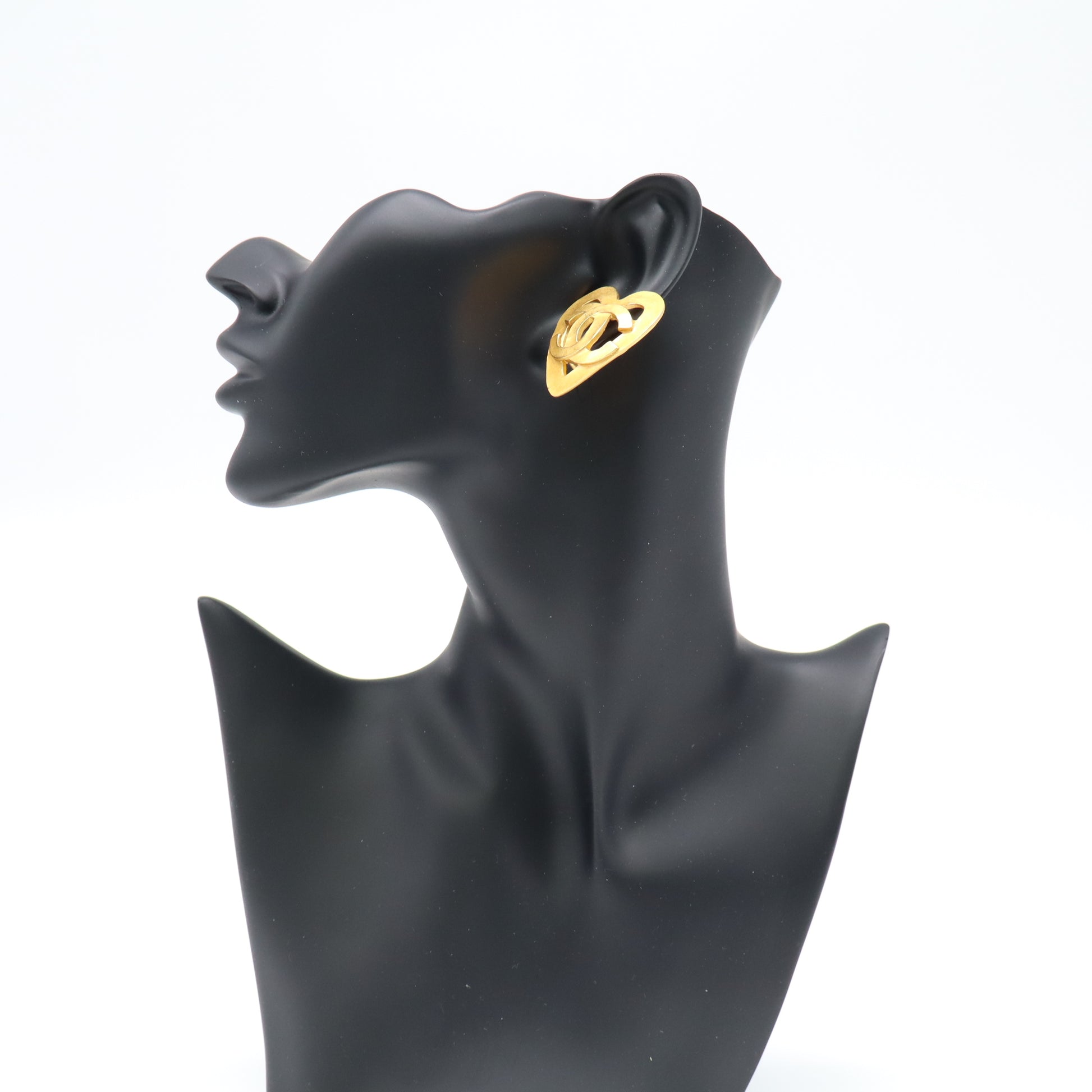 Chanel Vintage 1995 Coco Mark Heart Clip-On Earrings W21910