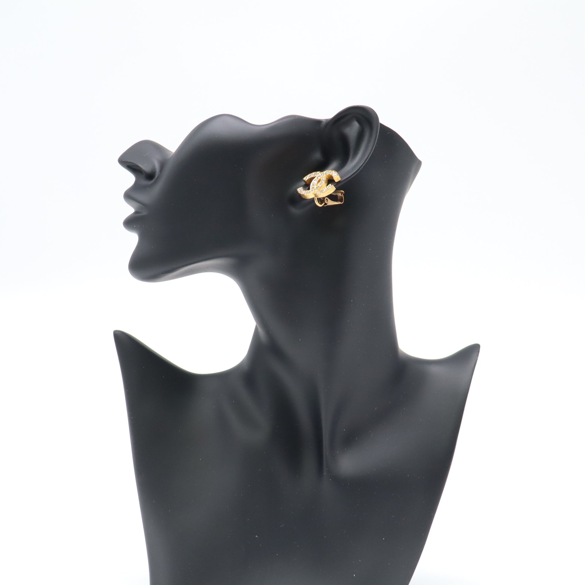 Chanel Strass Rhinestone Interlocking CC Clip-On Earrings W21915