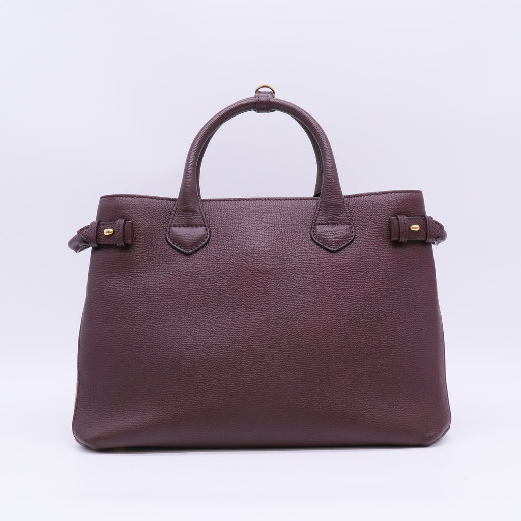 Burberry House Check Banner Medium B23901