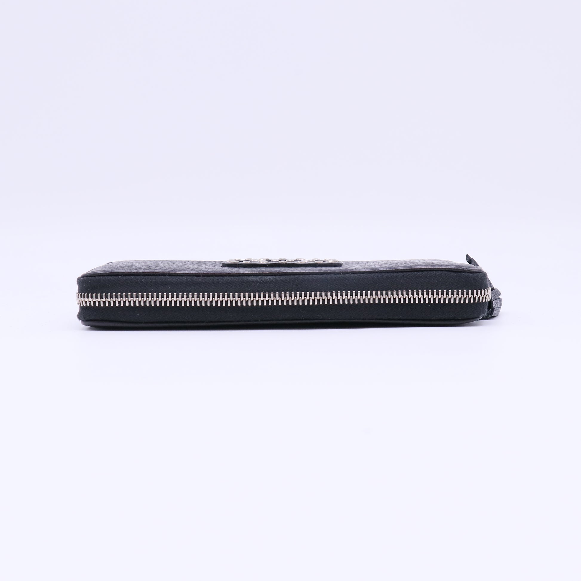 Gucci Soho Studded Zip Around Wallet W21827