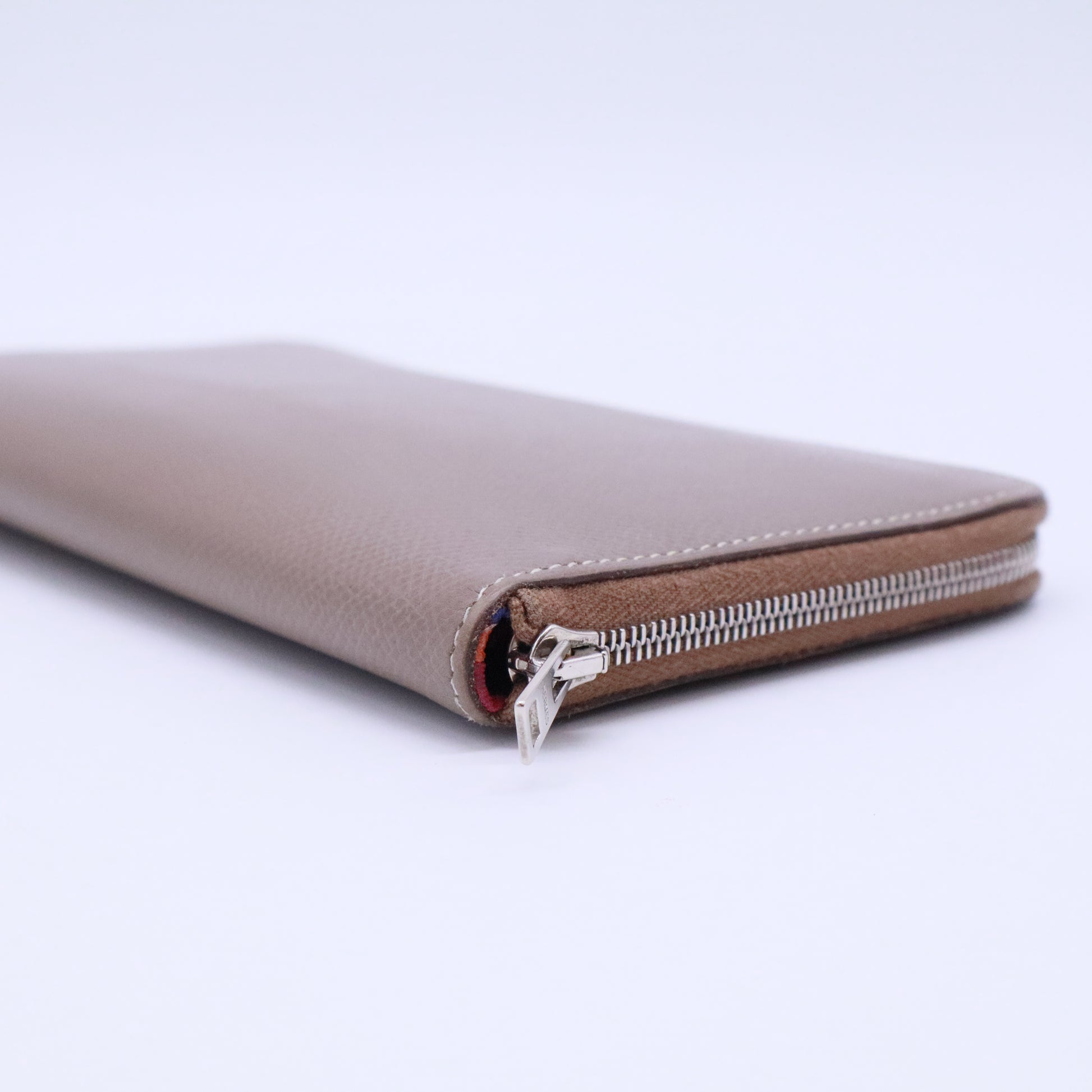 Silk'in Etain Wallet in Epsom, Palladium hardware
