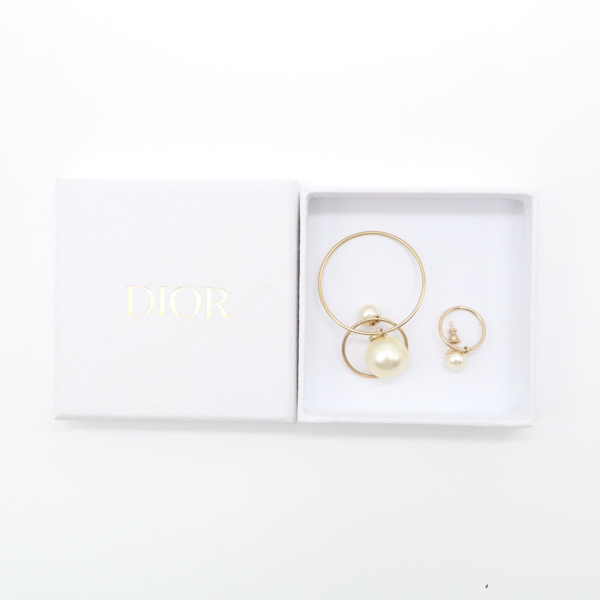 Christian Dior La Petite Tribale Hoop Pearl Earrings W21591