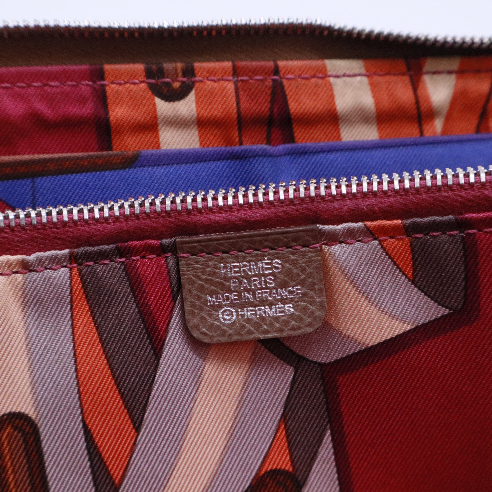Silk'in Etain Wallet in Epsom, Palladium hardware