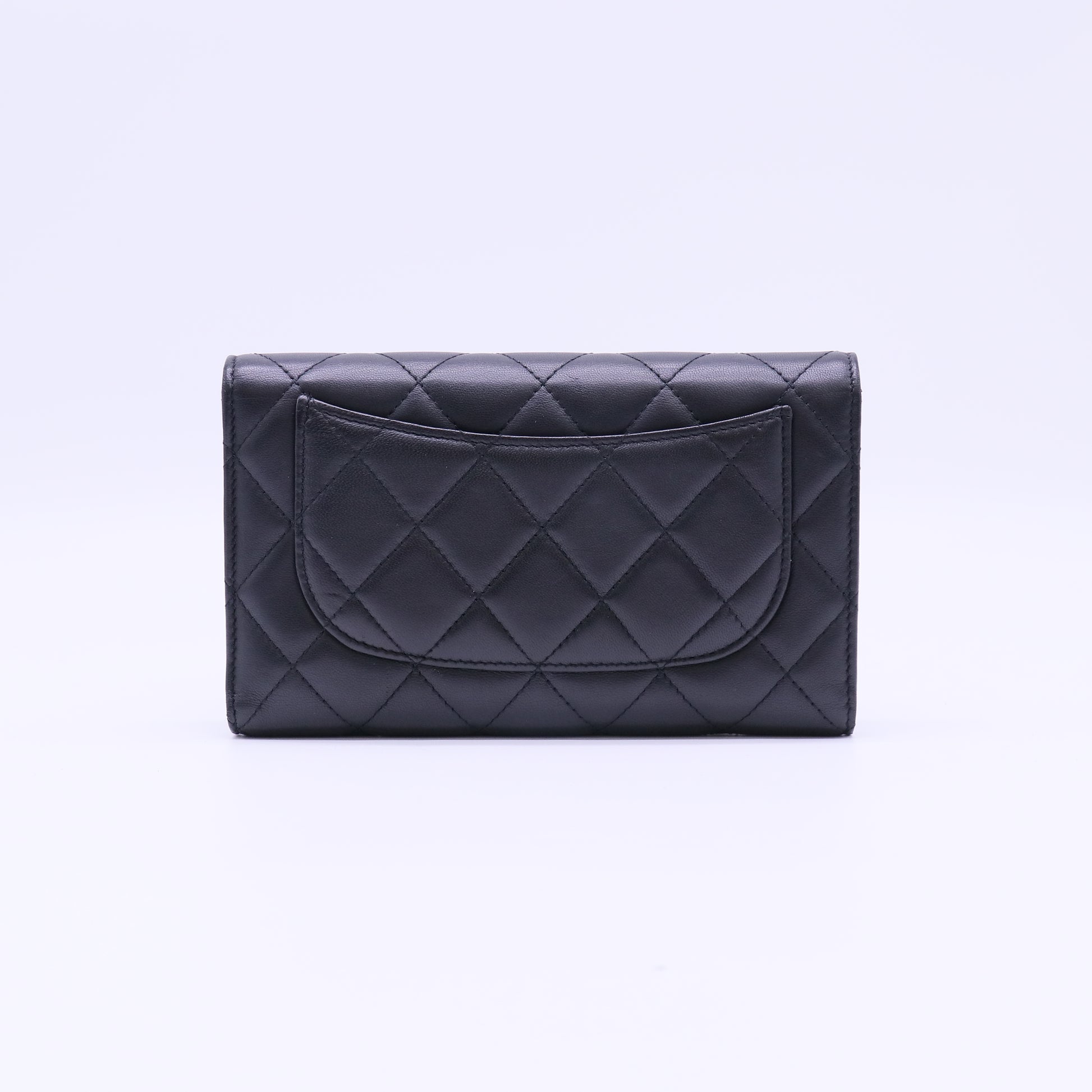 L-Flap Wallet Quilted Lambskin Long W21888