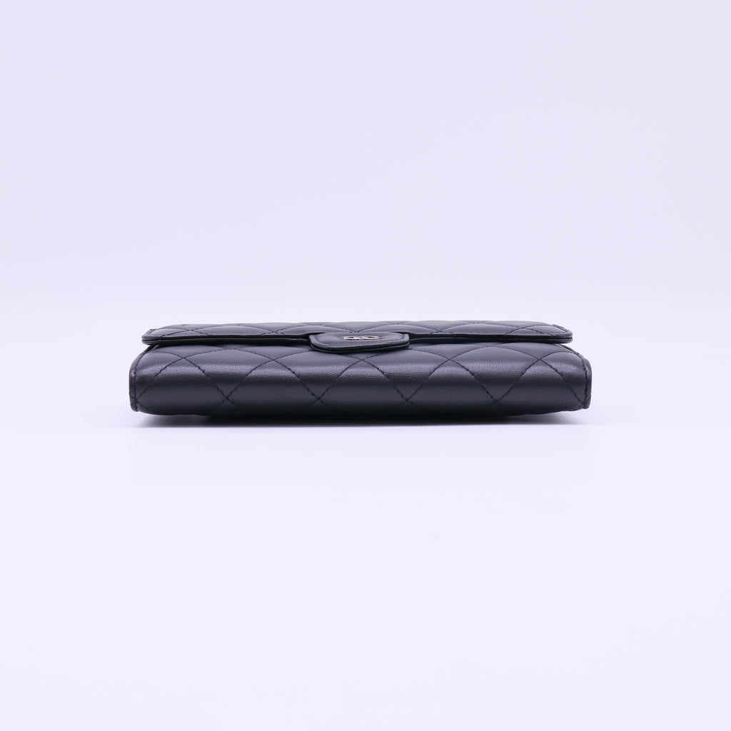 L-Flap Wallet Quilted Lambskin Long W21888