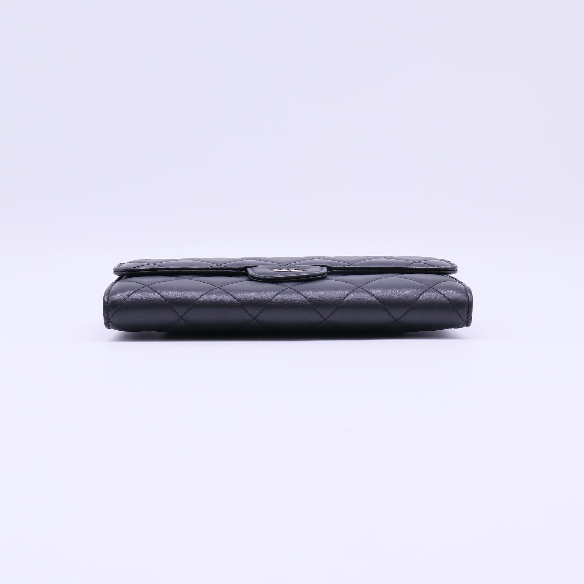 L-Flap Wallet Quilted Lambskin Long W21888