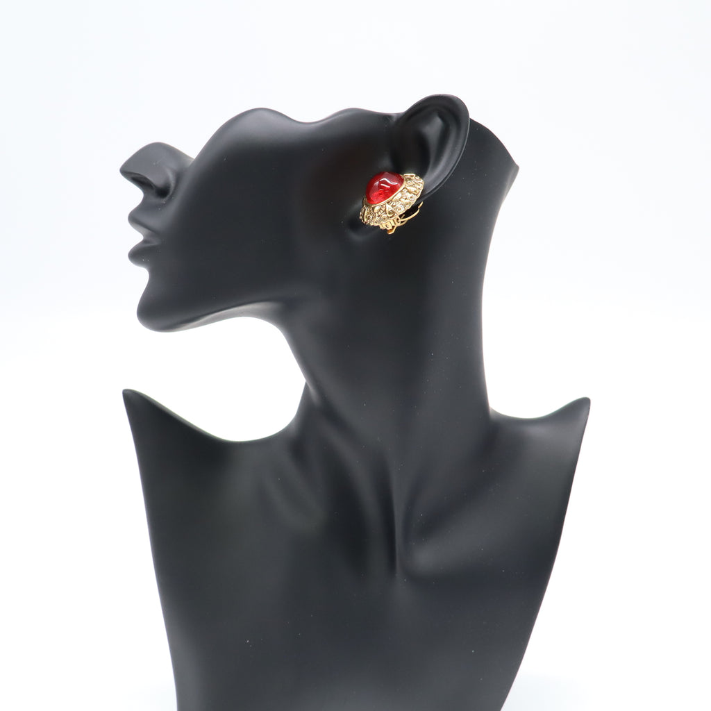 Chanel Vintage CC Gripoix Heart Clip-On Earrings W21906