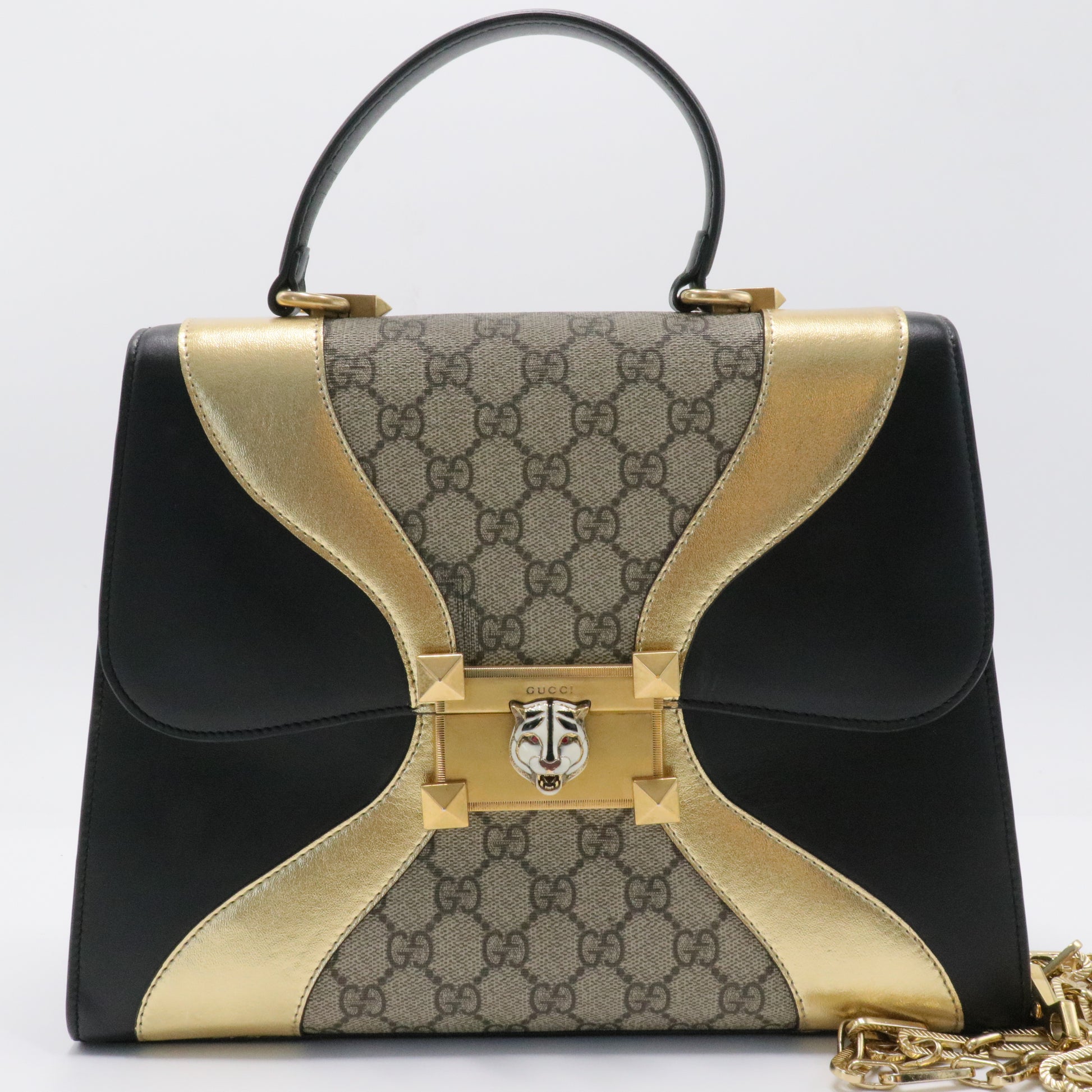 GG Supreme Top Handle Bag Medium