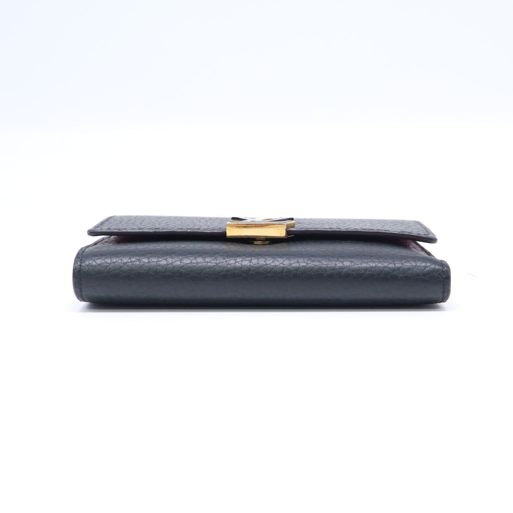 Louis Vuitton Capucines Compact Wallet twins W21575