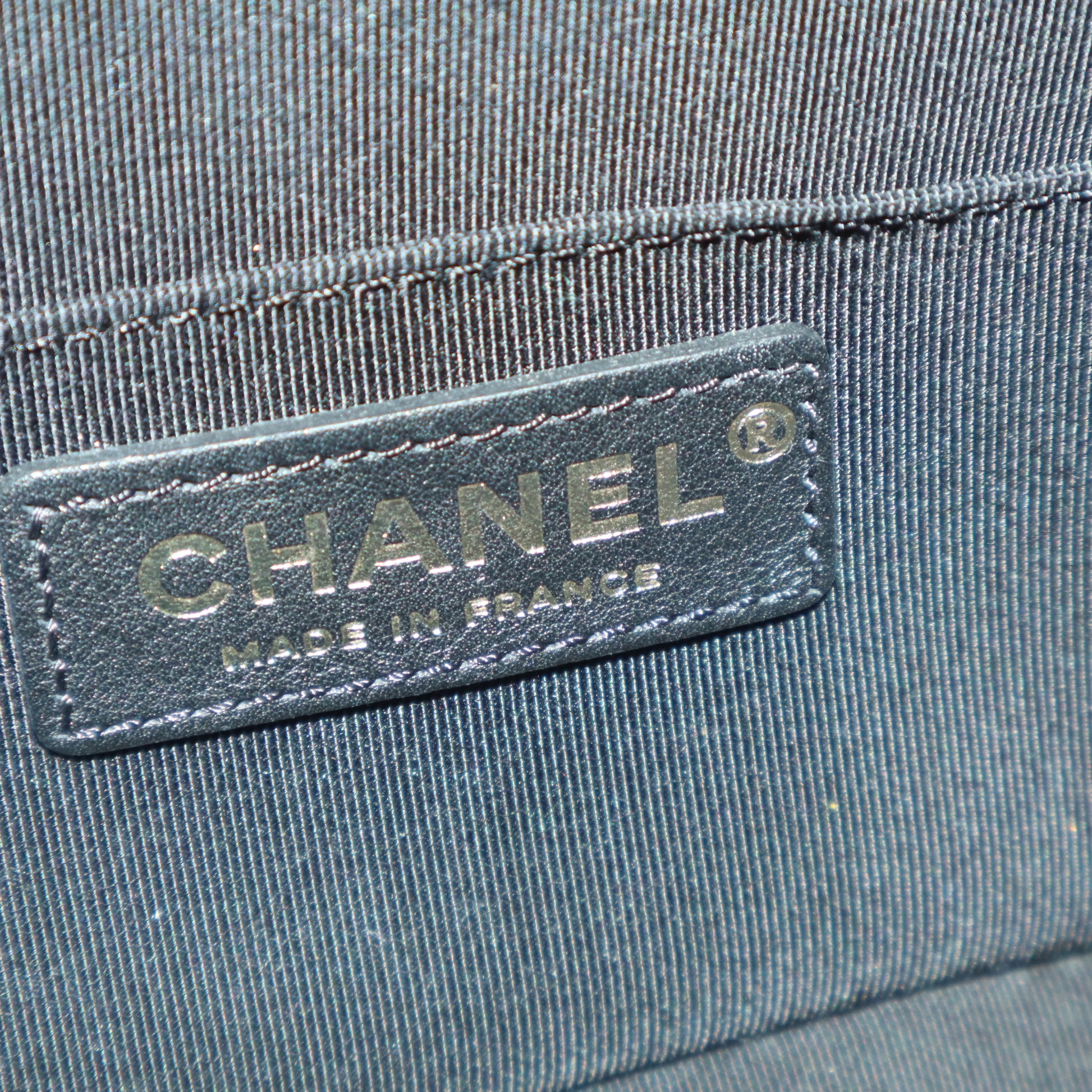 Chanel Cruising Top Handle Vanity Case with Chain B22450