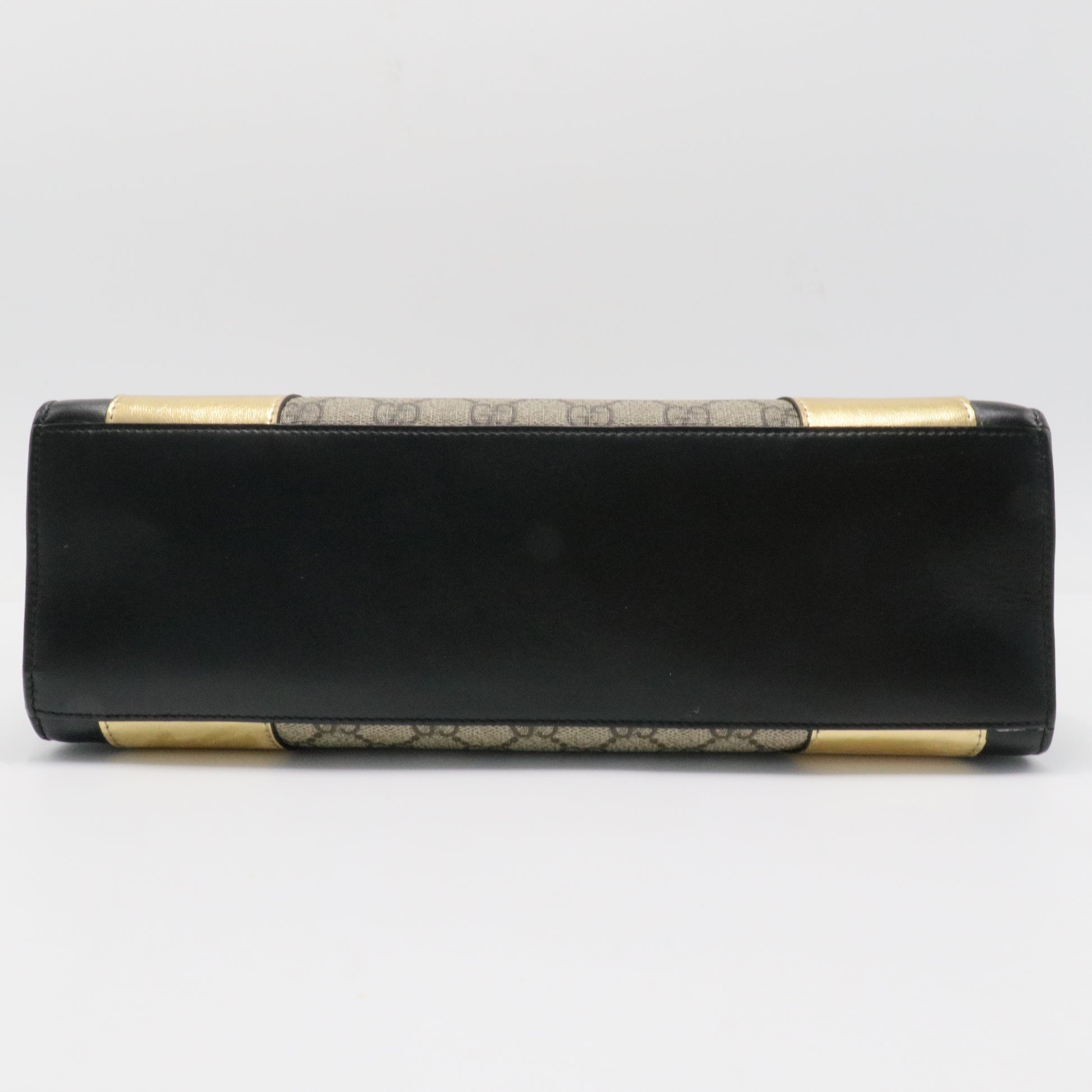 GG Supreme Top Handle Bag Medium