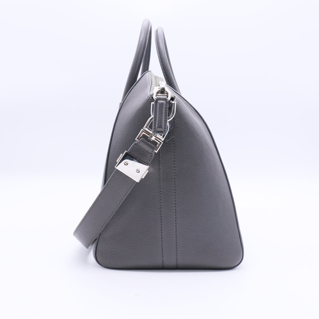 Antigona Bag Leather and Kenya Metal Small