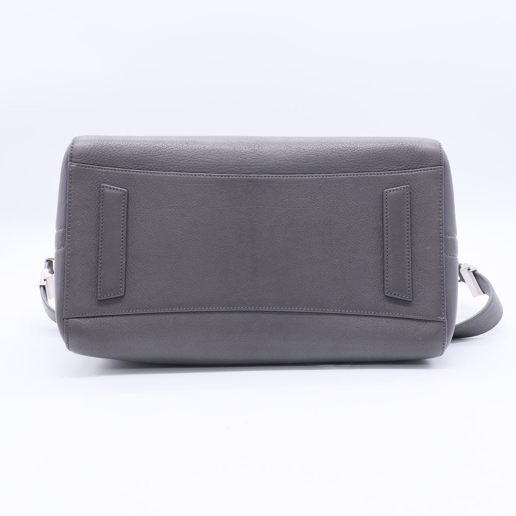 Antigona Bag Leather and Kenya Metal Small