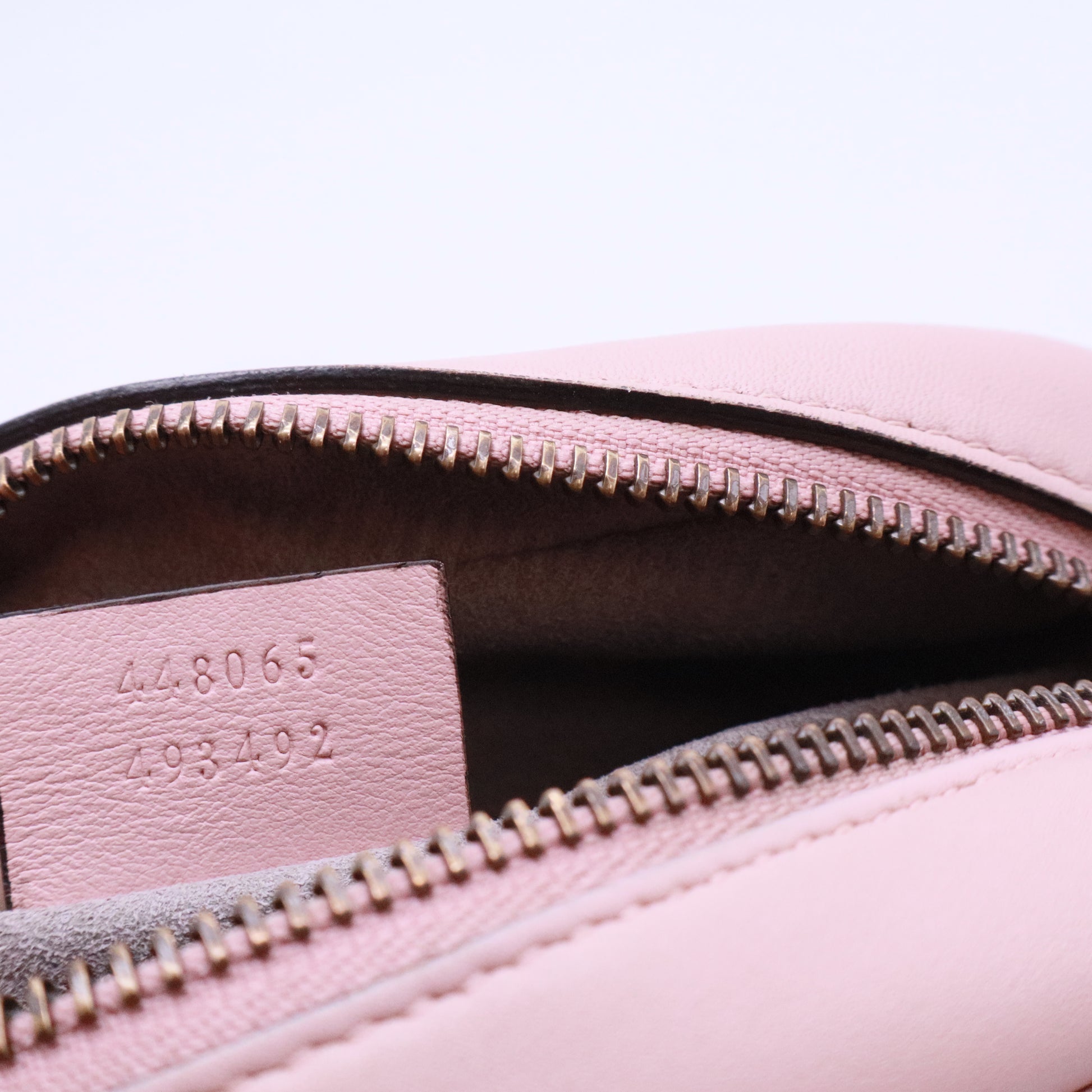 GG Marmont Shoulder Bag Matelasse Leather Small