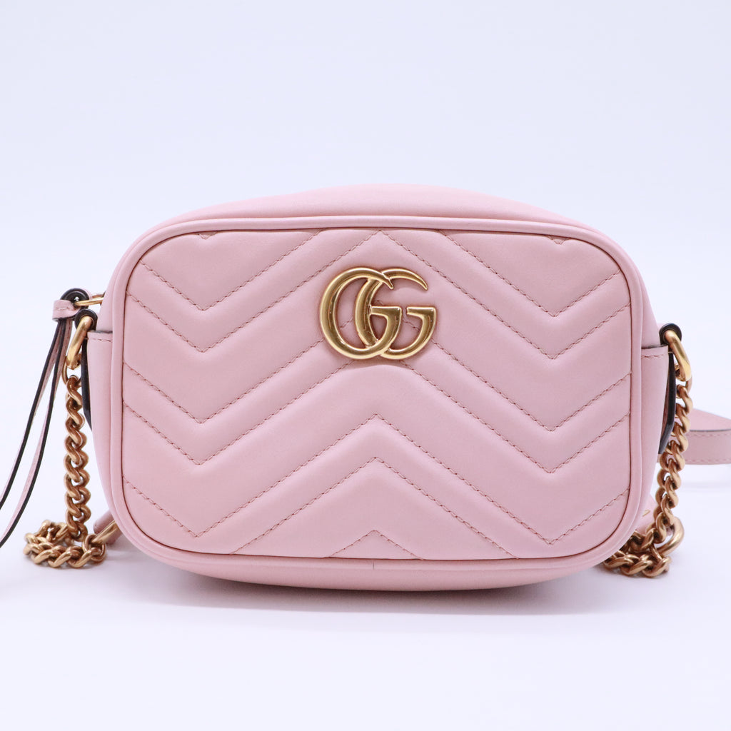GG Marmont Shoulder Bag Matelasse Leather Small