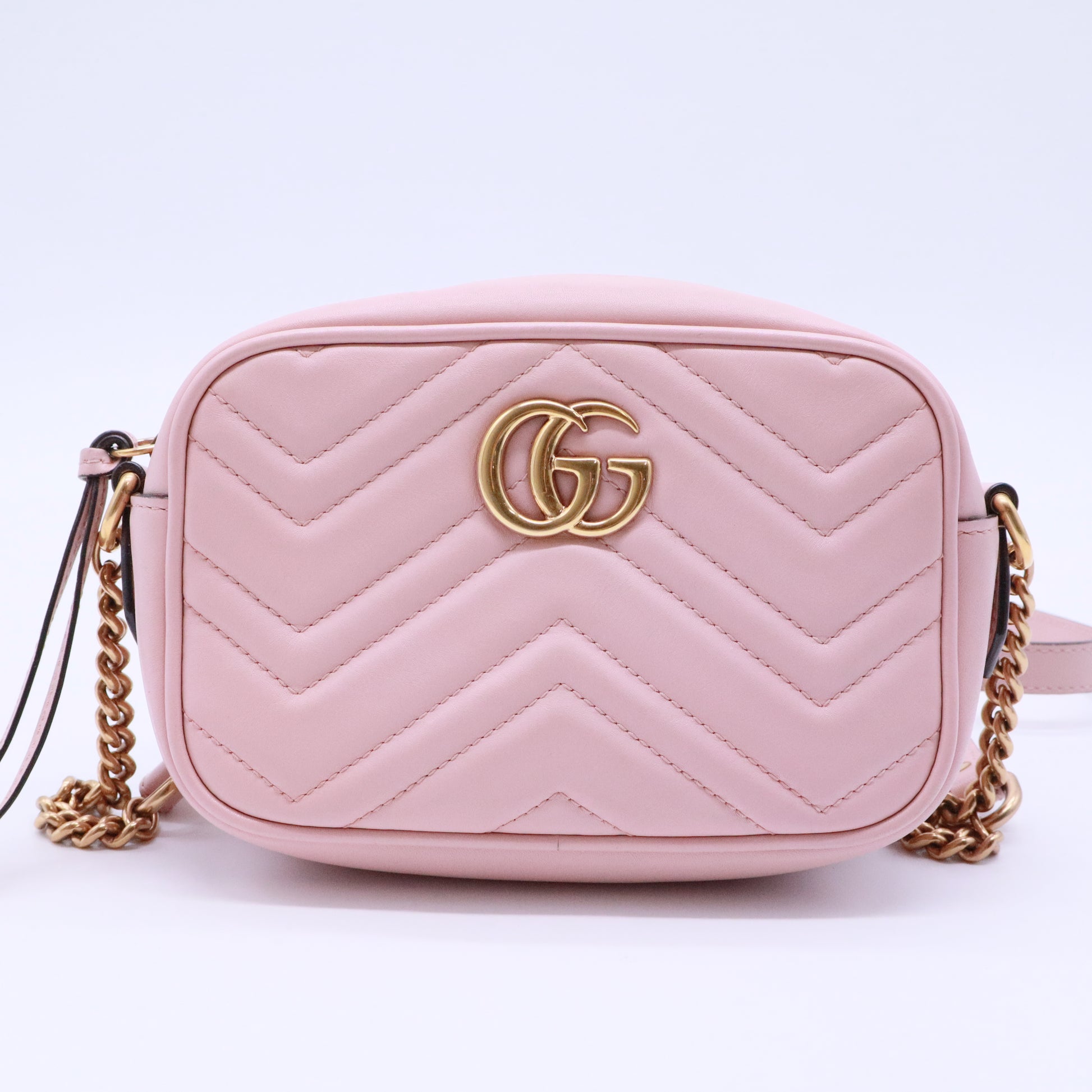 GG Marmont Shoulder Bag Matelasse Leather Small