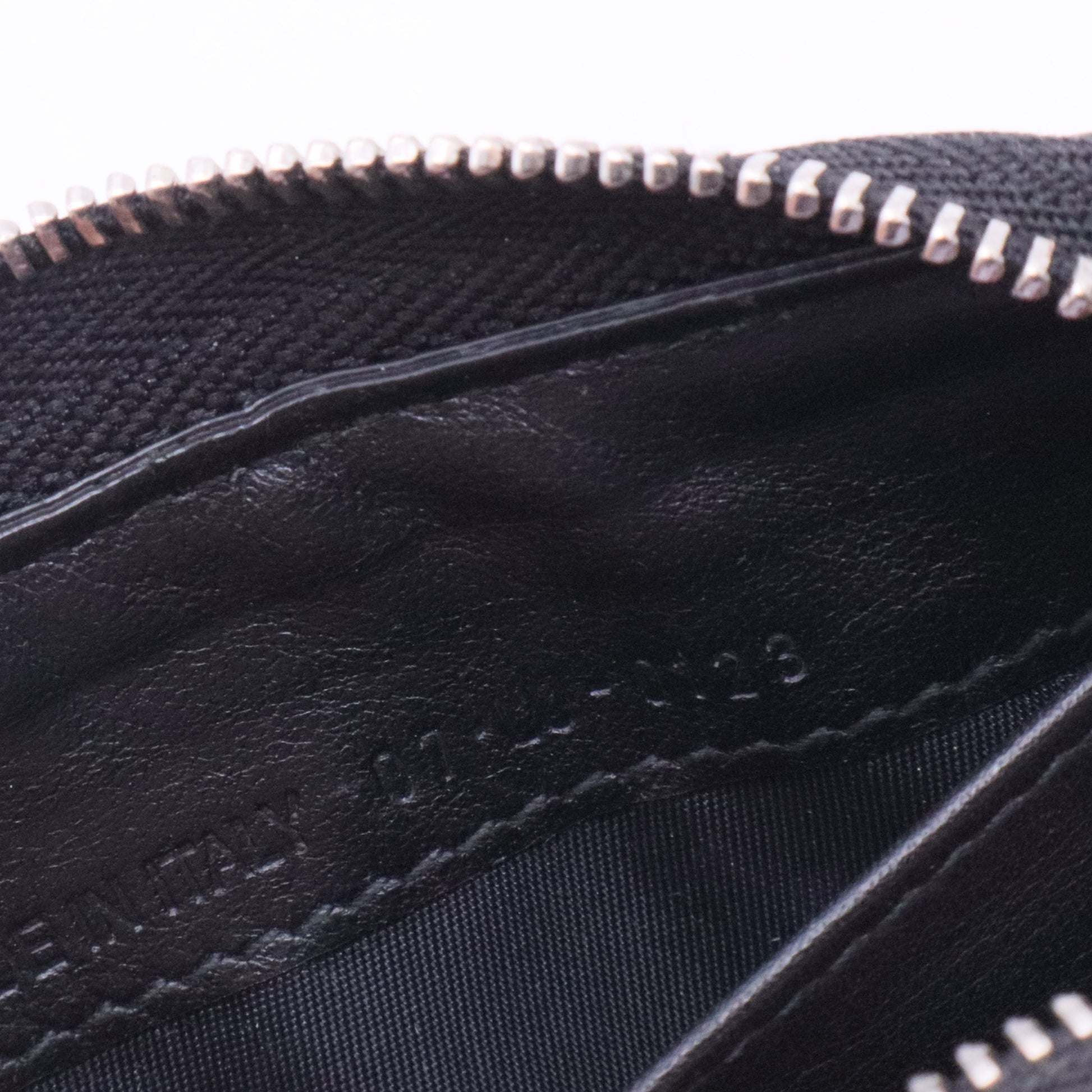 Cannage Pattern Patent Leather Wallet