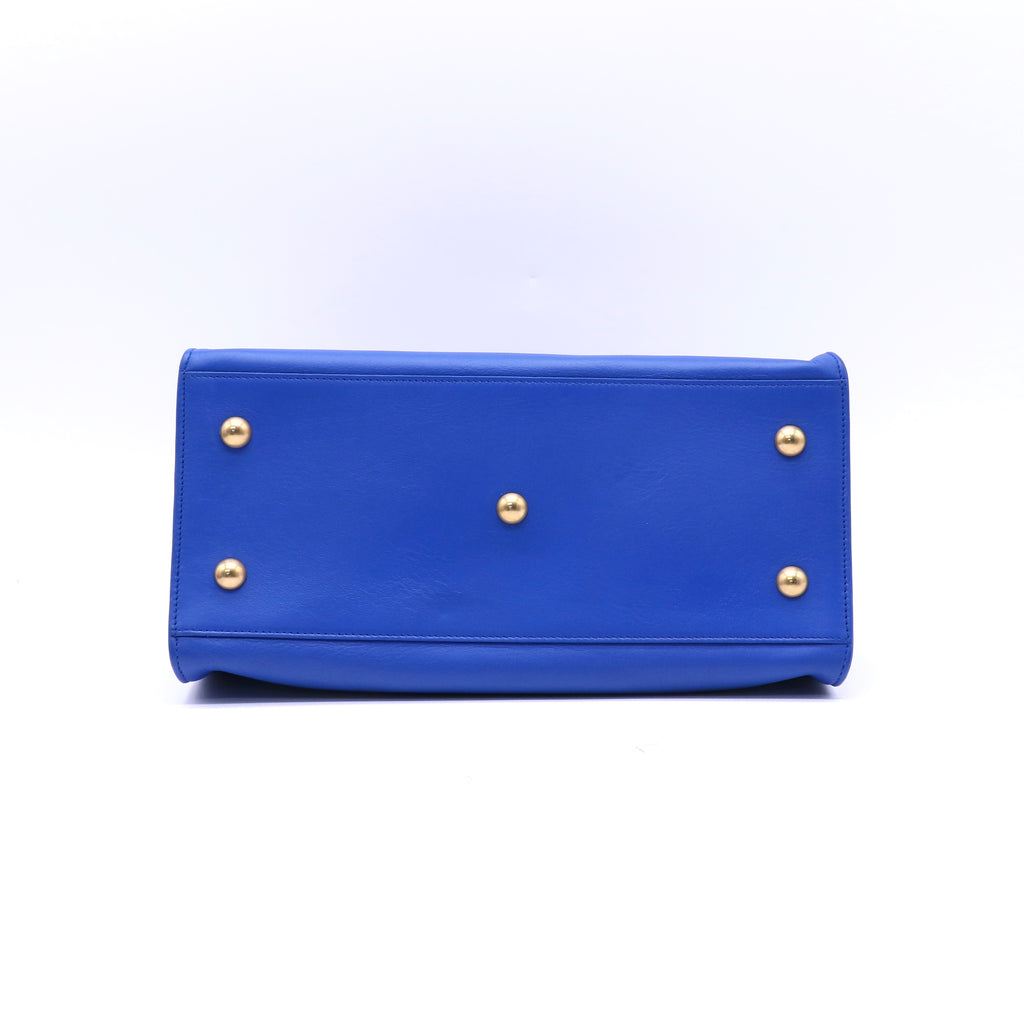 Classic Y Cabas Leather Small Twins B22201