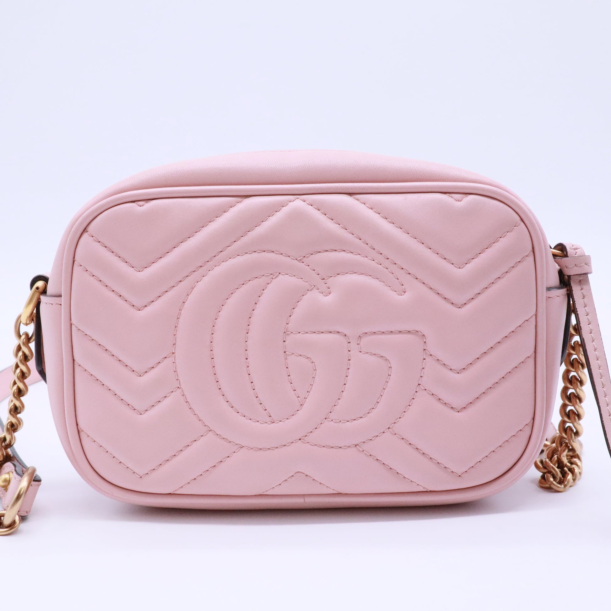 GG Marmont Shoulder Bag Matelasse Leather Small