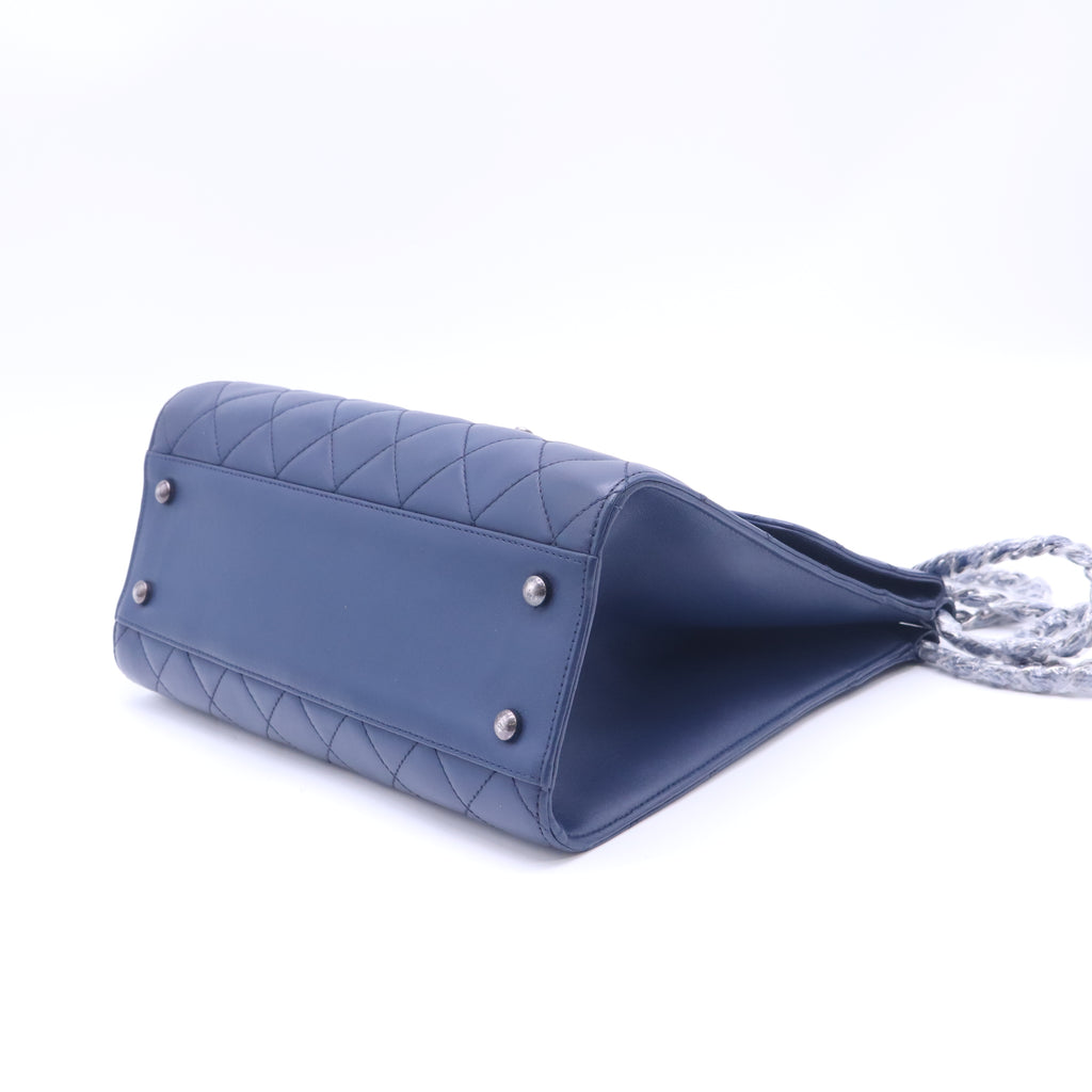 Chanel "In The Business" Flap Bag twins LDJ5784