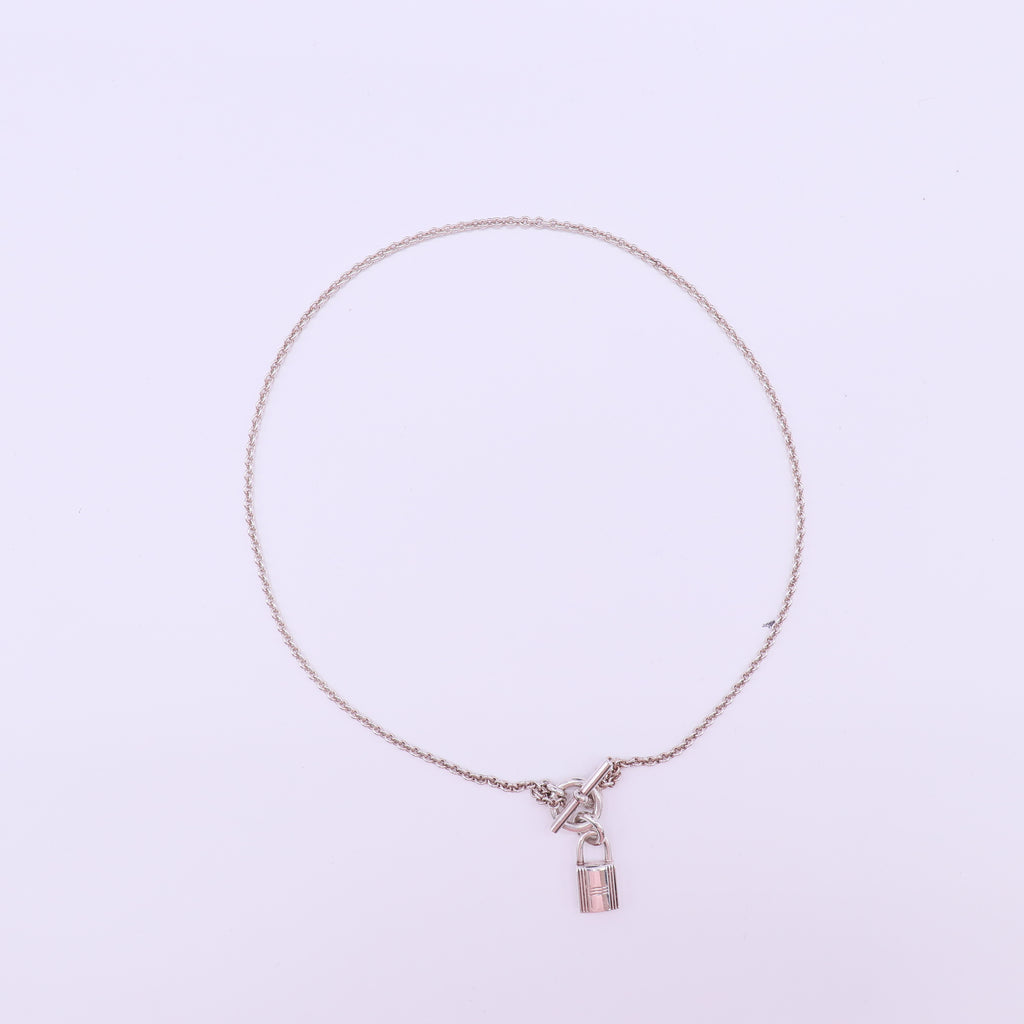 Sterling Silver Cadenas Kelly Lock Pendant Necklace W21849