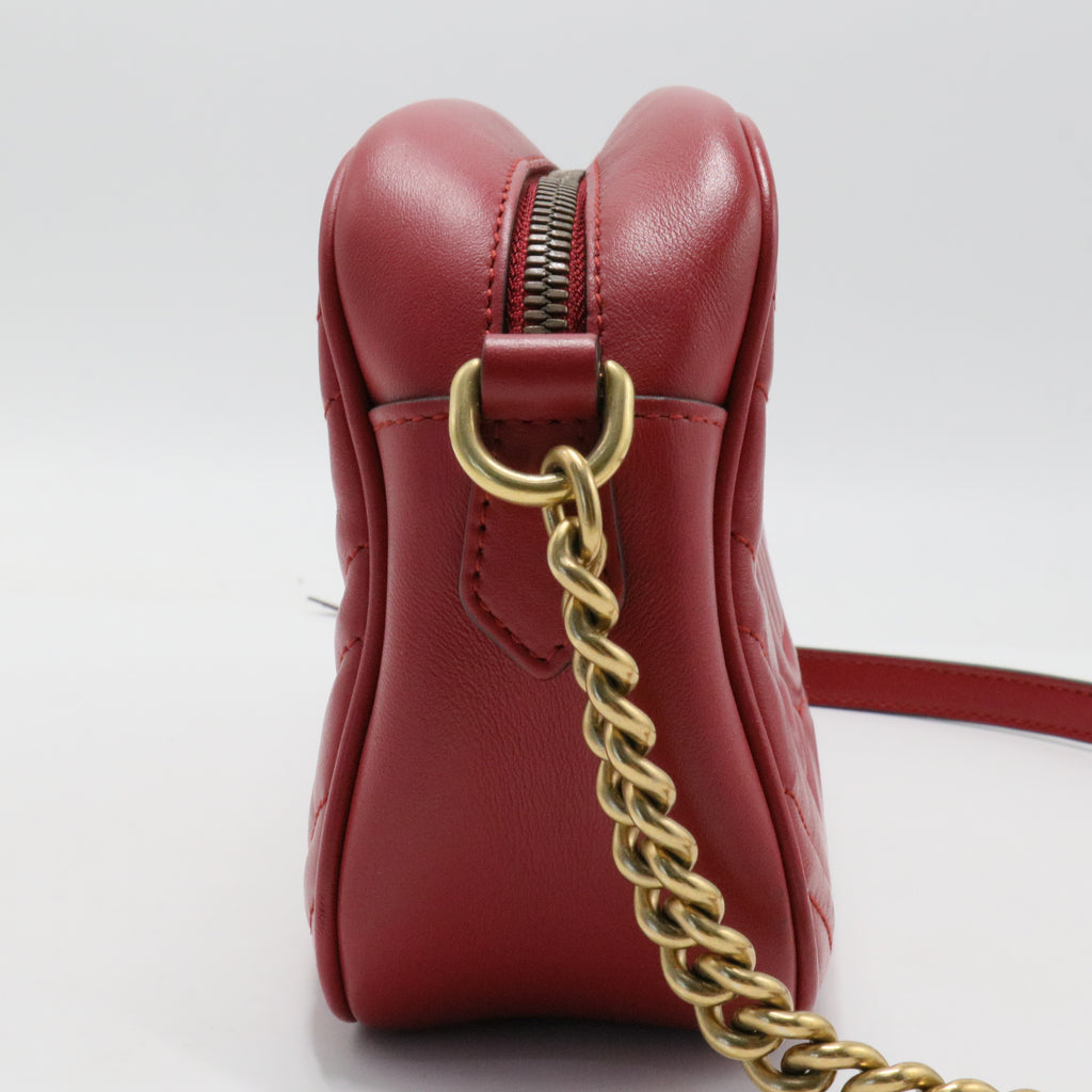 GG Marmont Shoulder Bag Matelasse Leather Small
