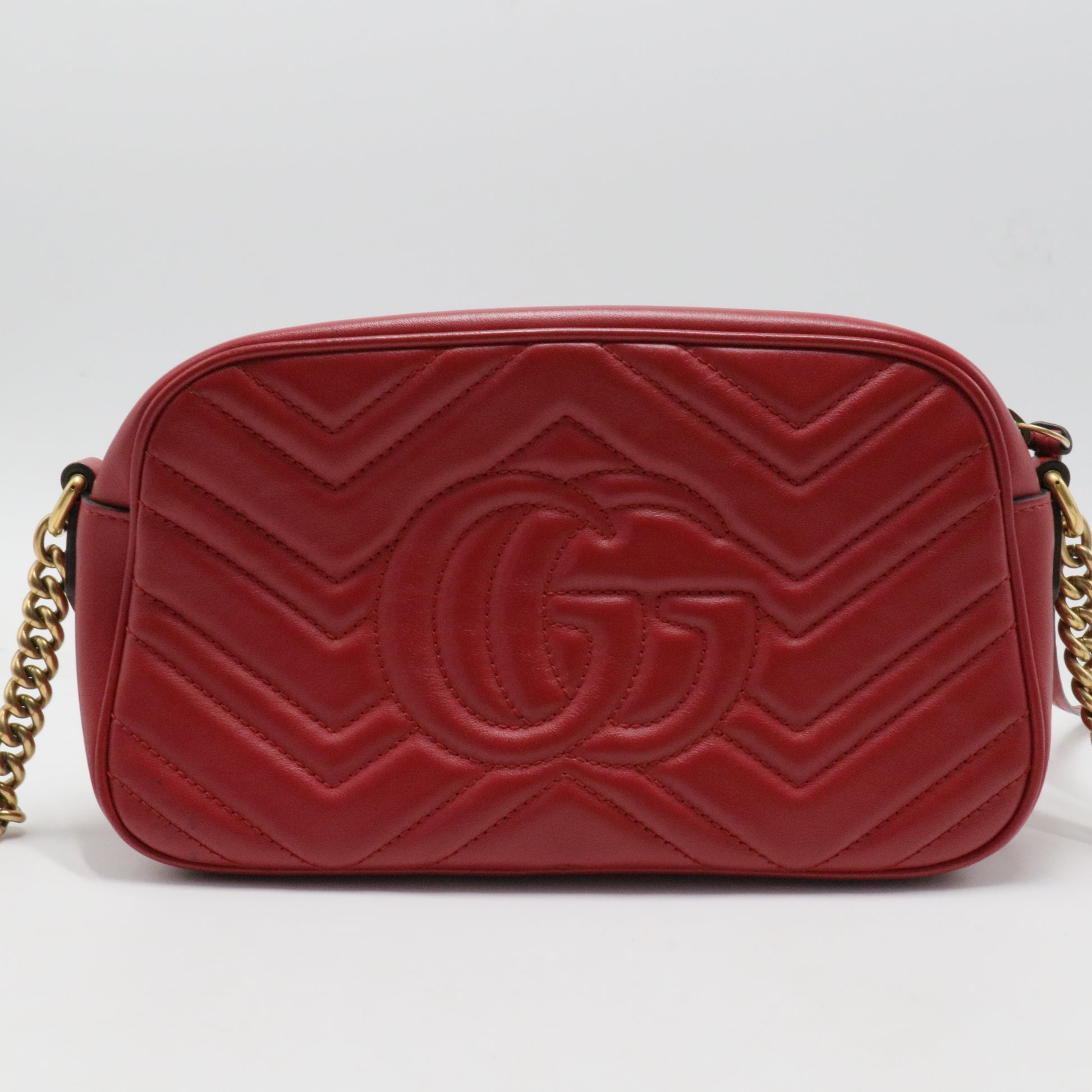 GG Marmont Shoulder Bag Matelasse Leather Small