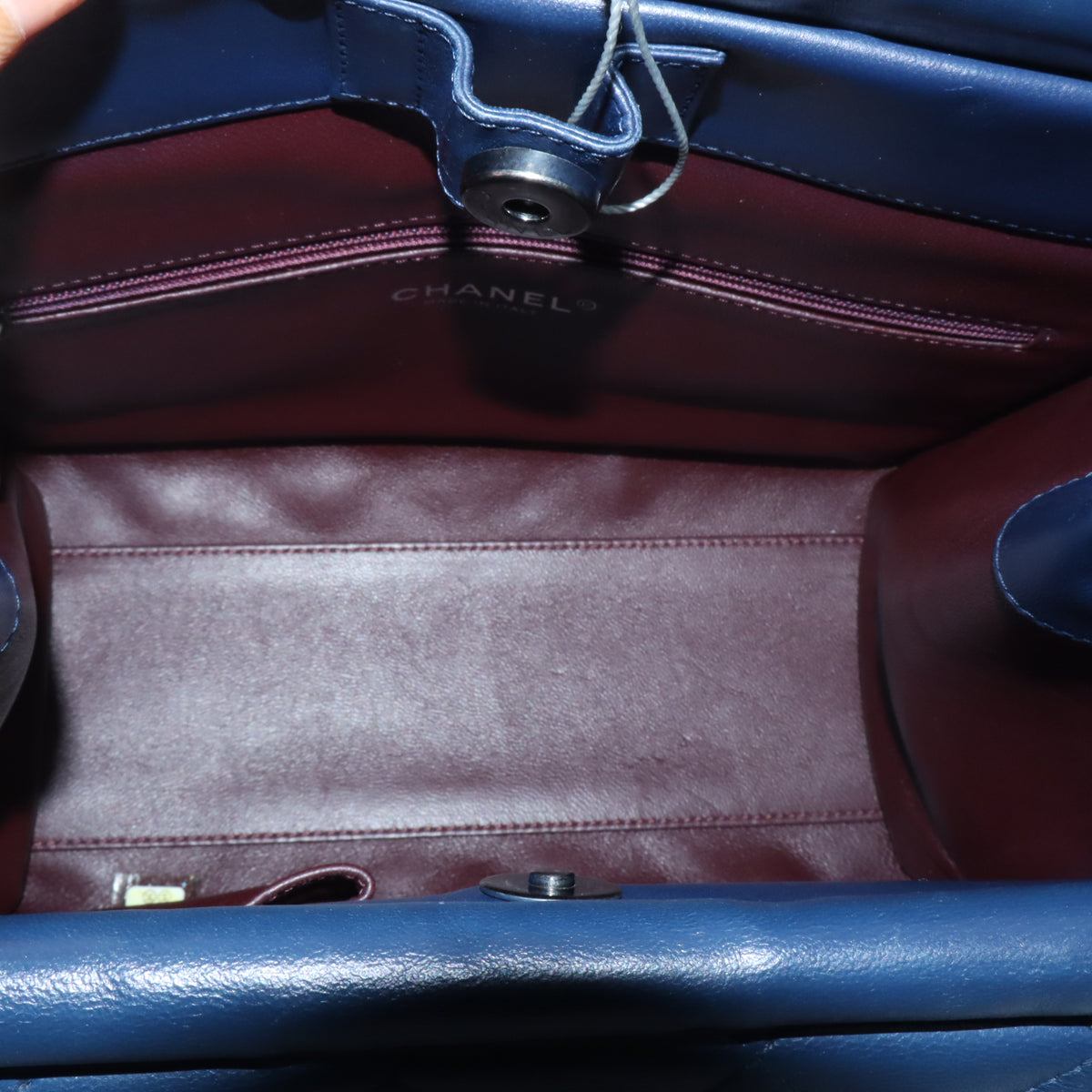 Chanel "In The Business" Flap Bag twins LDJ5784