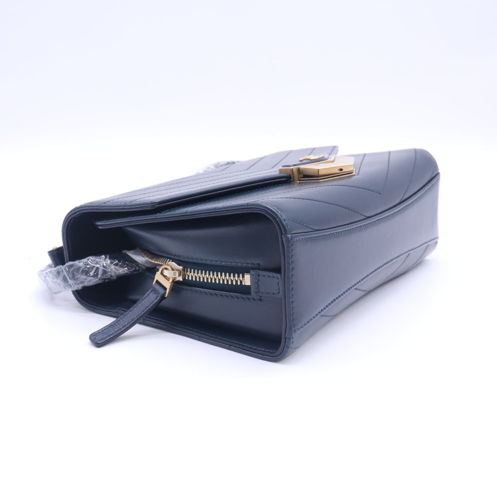 Chanel Chevron Medal Flap Bag twins LDJ5786