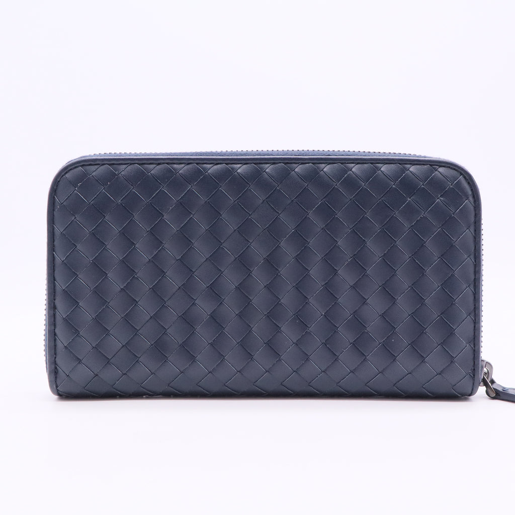 Intrecciato Continental Zip Interlocking CC Logo Continental Wallet