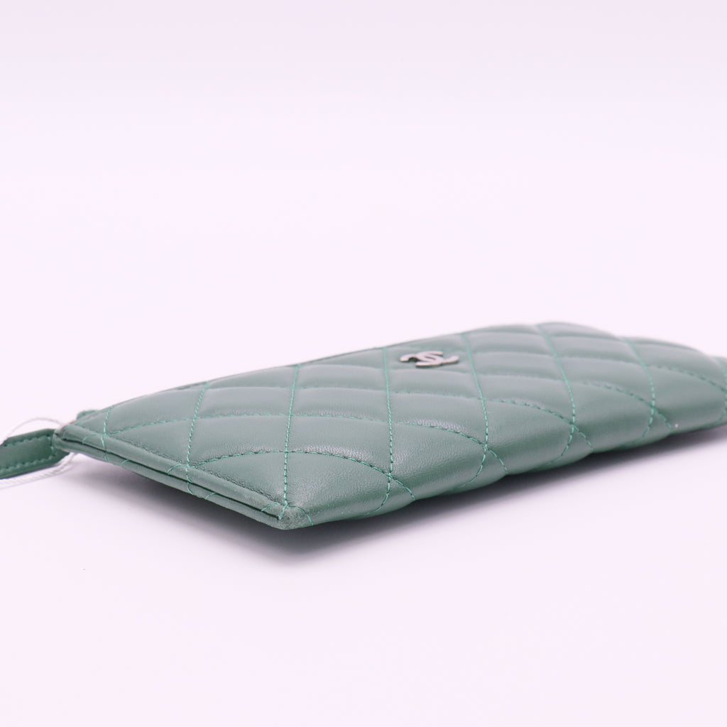 Caviar Quilted Classic Zip Pouch twins