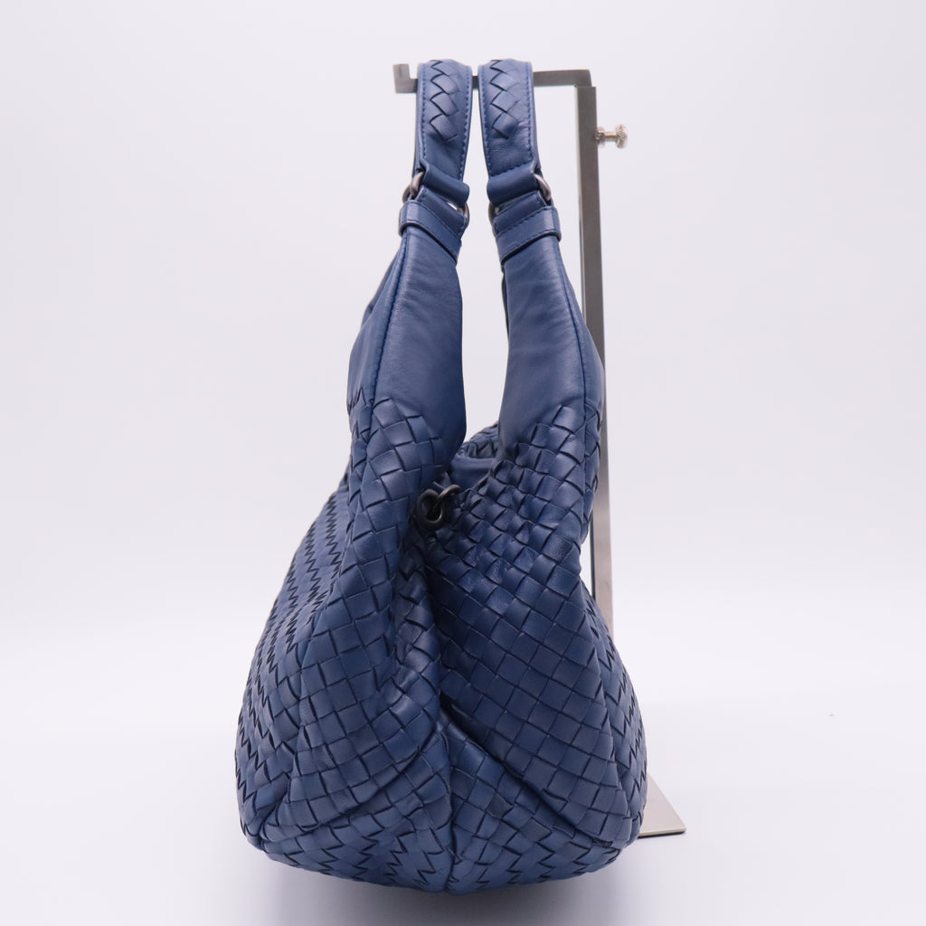 Sloane Hobo Intrecciato Nappa Medium