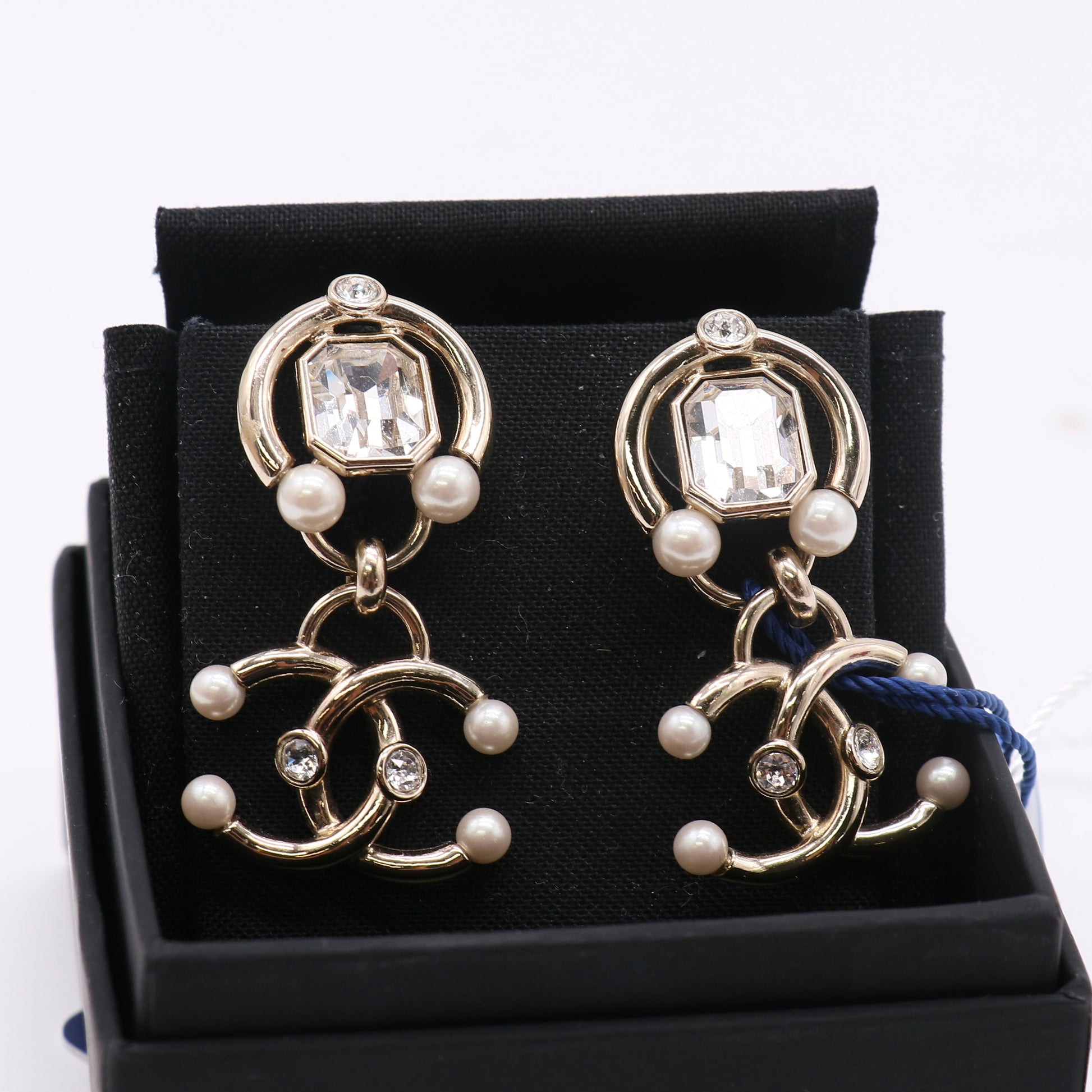 Chanel Crystal CC Quilted Flap Bag Drop Earrings Gold twins LDZ448