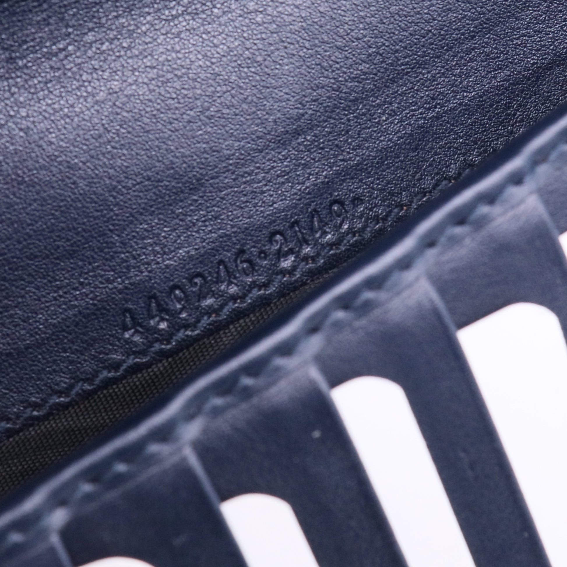 Gucci Zip Around Travel Wallet Microguccissima Leather LDJ2464 Twins