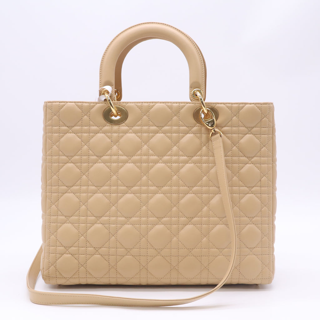 Medium Lady Dior Bag B24122