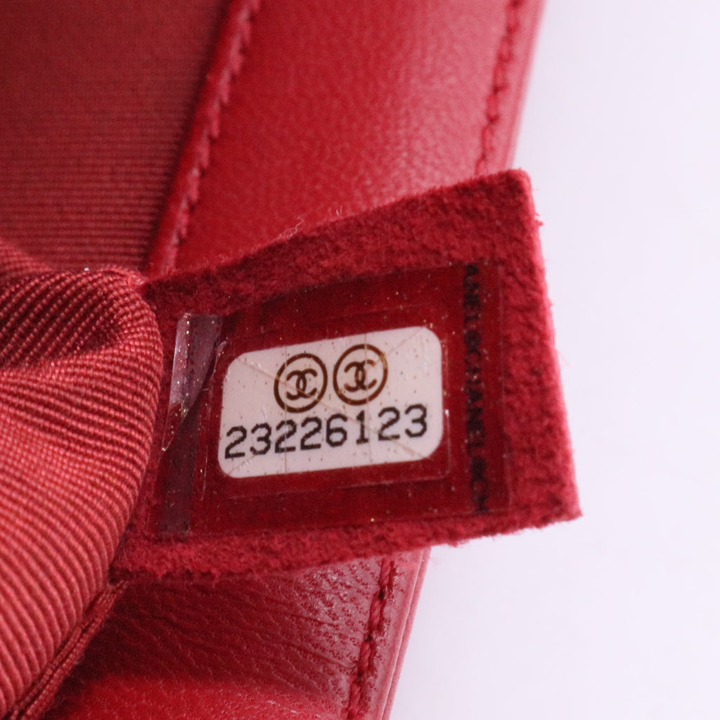 Caviar Quilted Medium Boy Flap