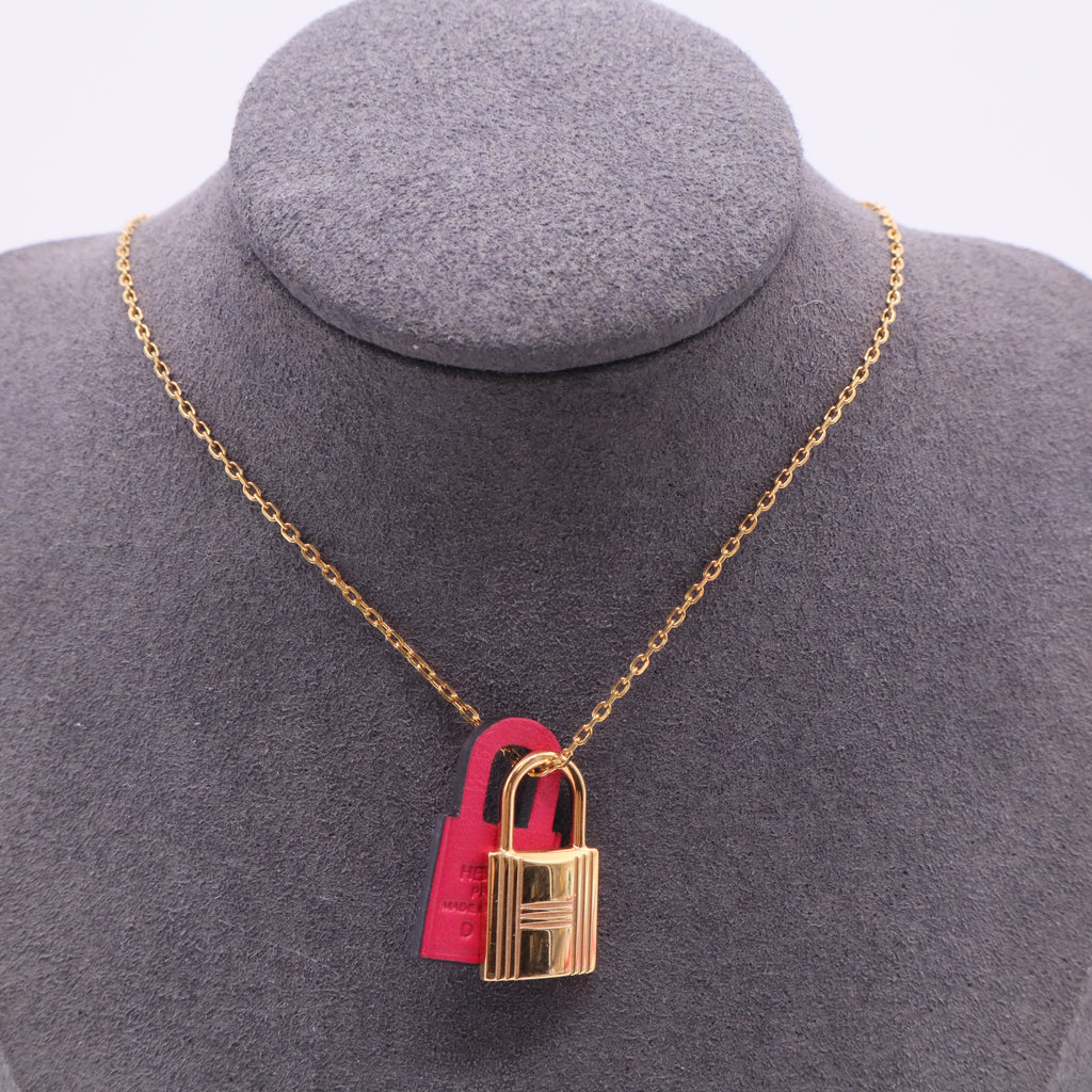 O'Kelly PM Necklace Padlock Pendant