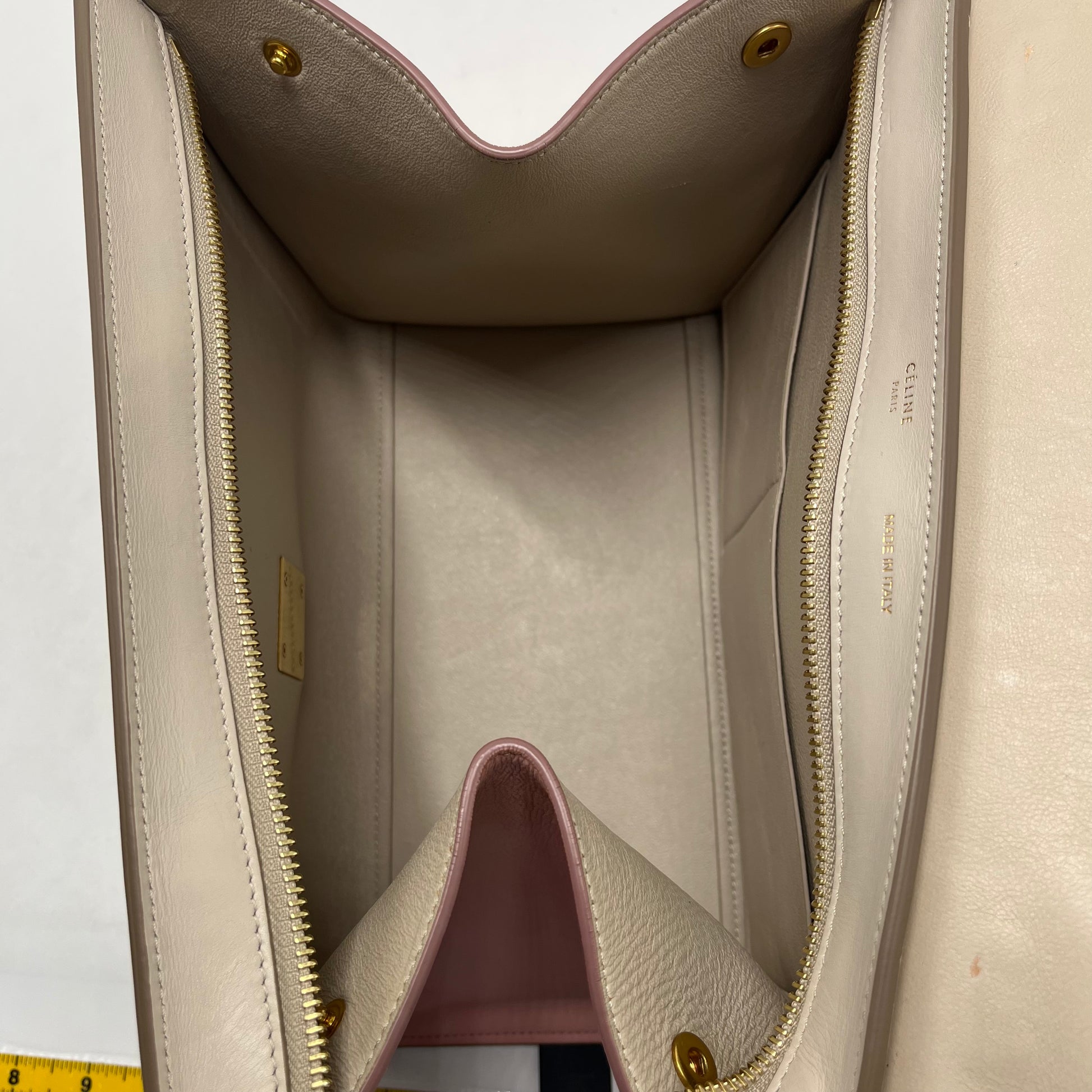 Trapeze handbag