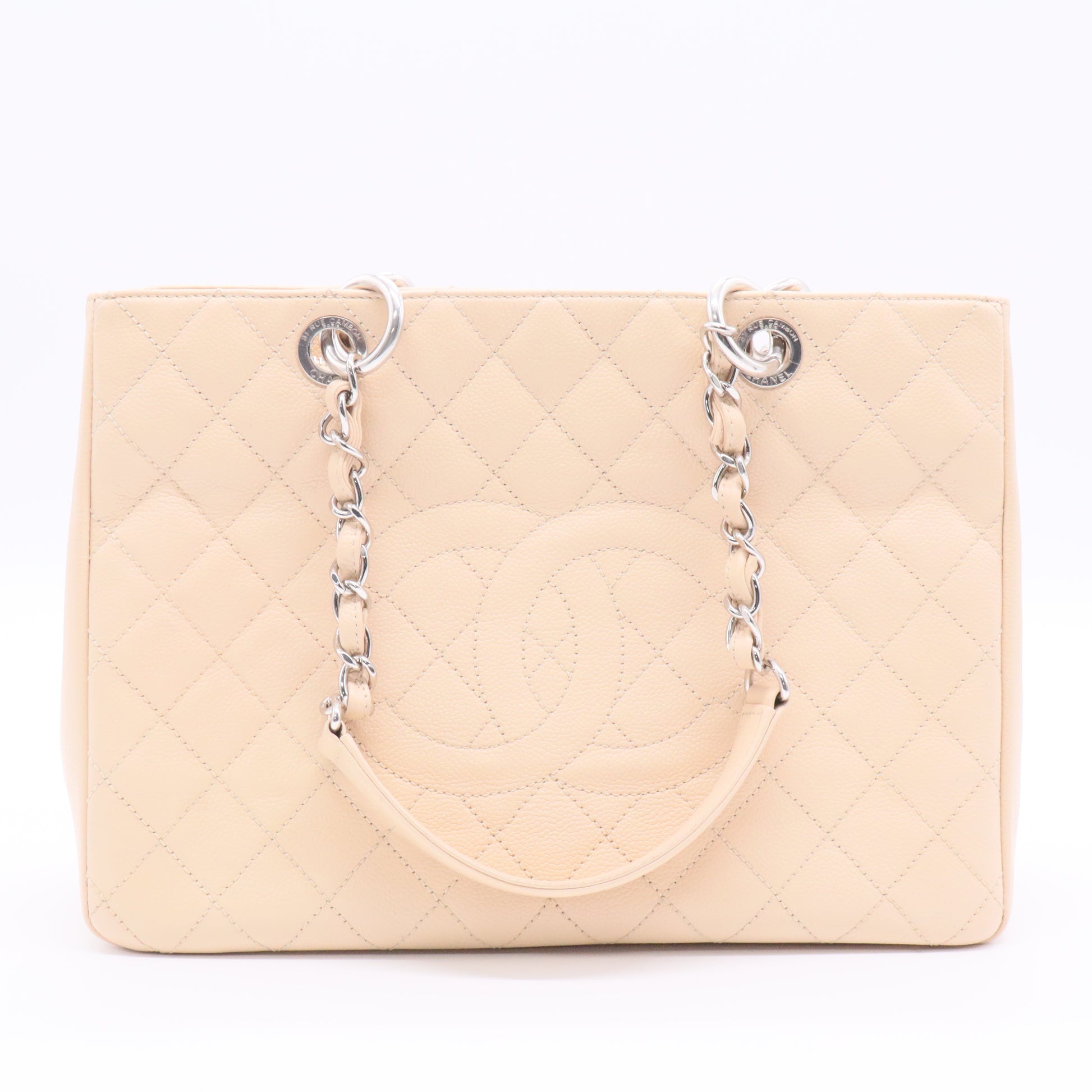 Grand Shopping Tote Quilted Caviar Light Beige