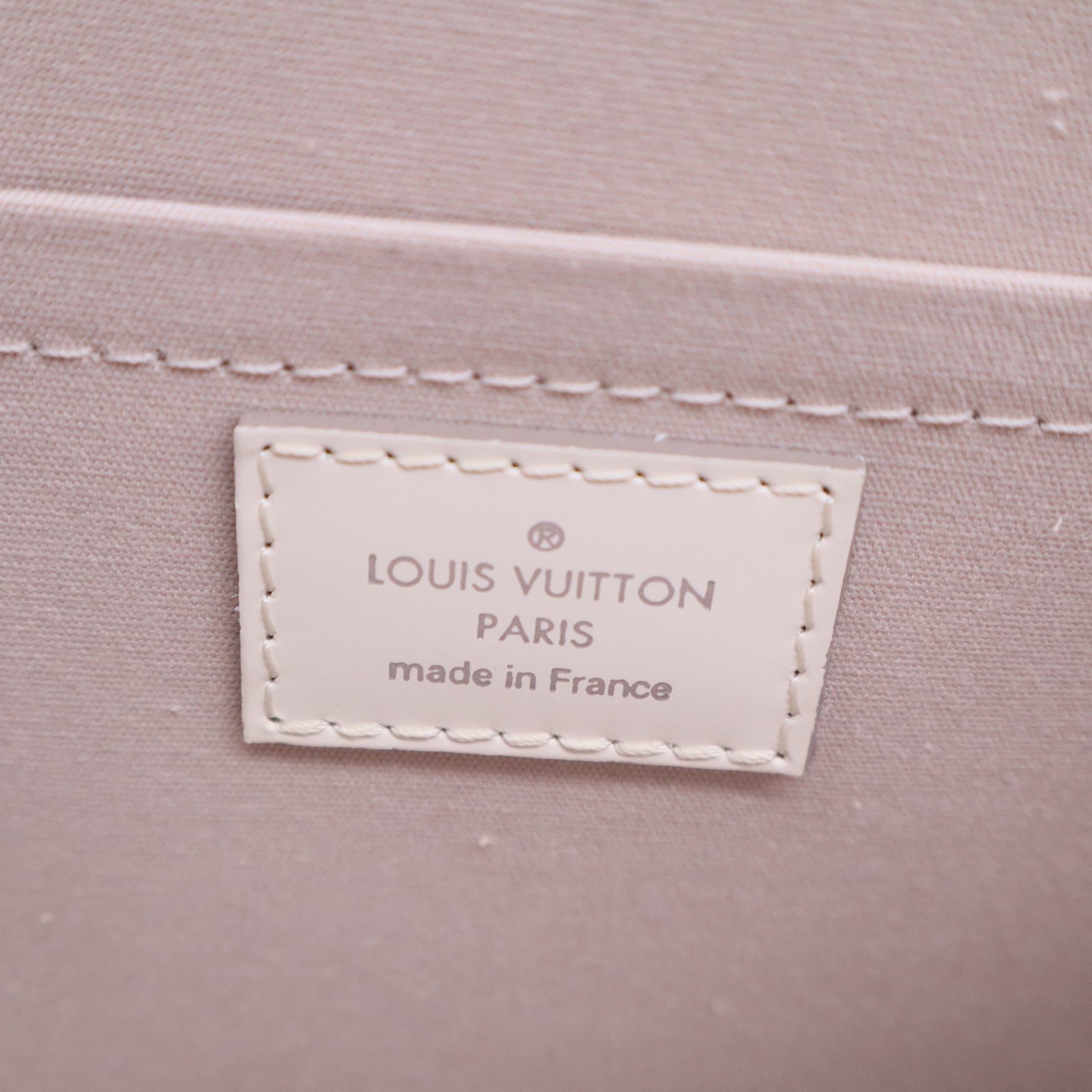 White Epi Leather Madeleine GM Bag  B203831