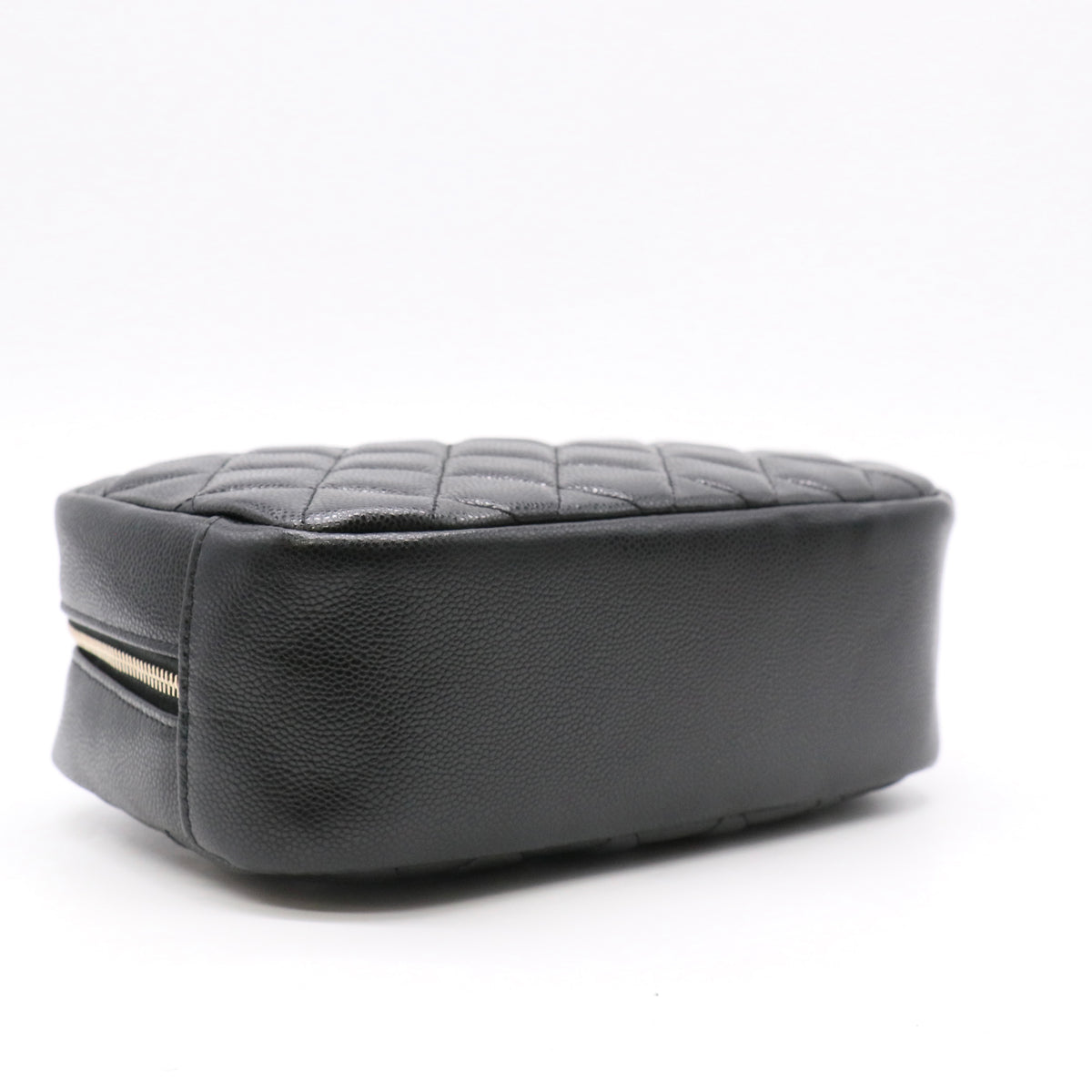 Caviar Quilted Medium Curvy Pouch Cosmetic Case Black twins LDJ5858