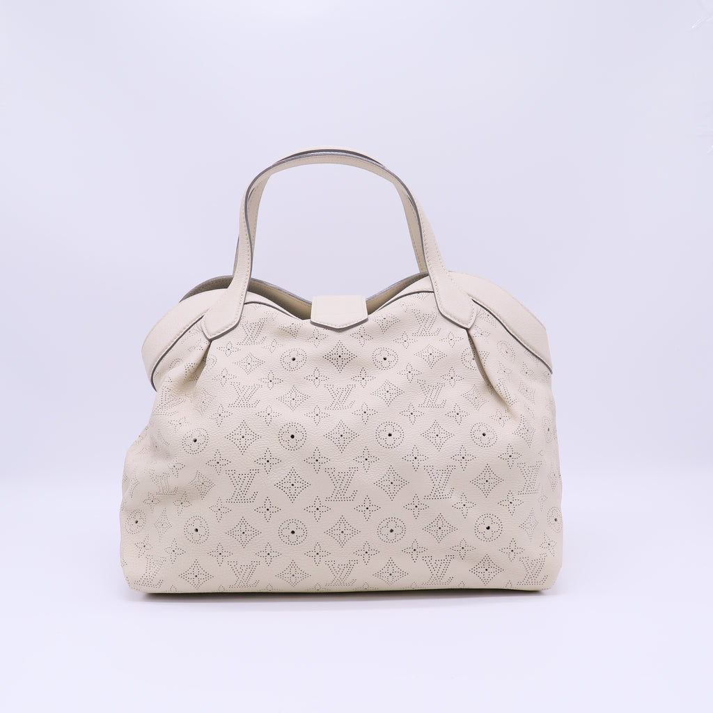 Louis Vuitton Monogram Mahina Cirrus B22557