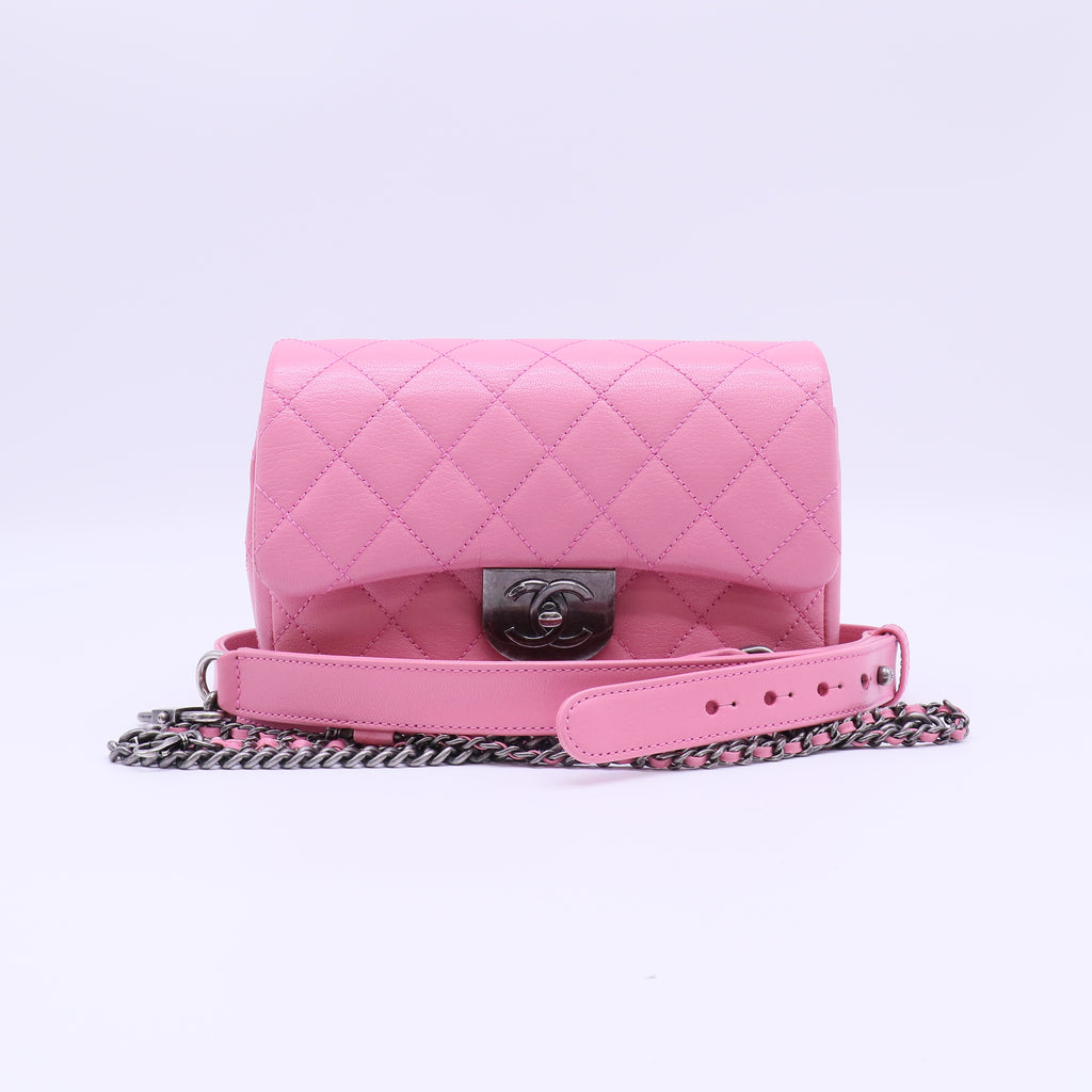 Chanel Business Affinity Flap Bag B22530