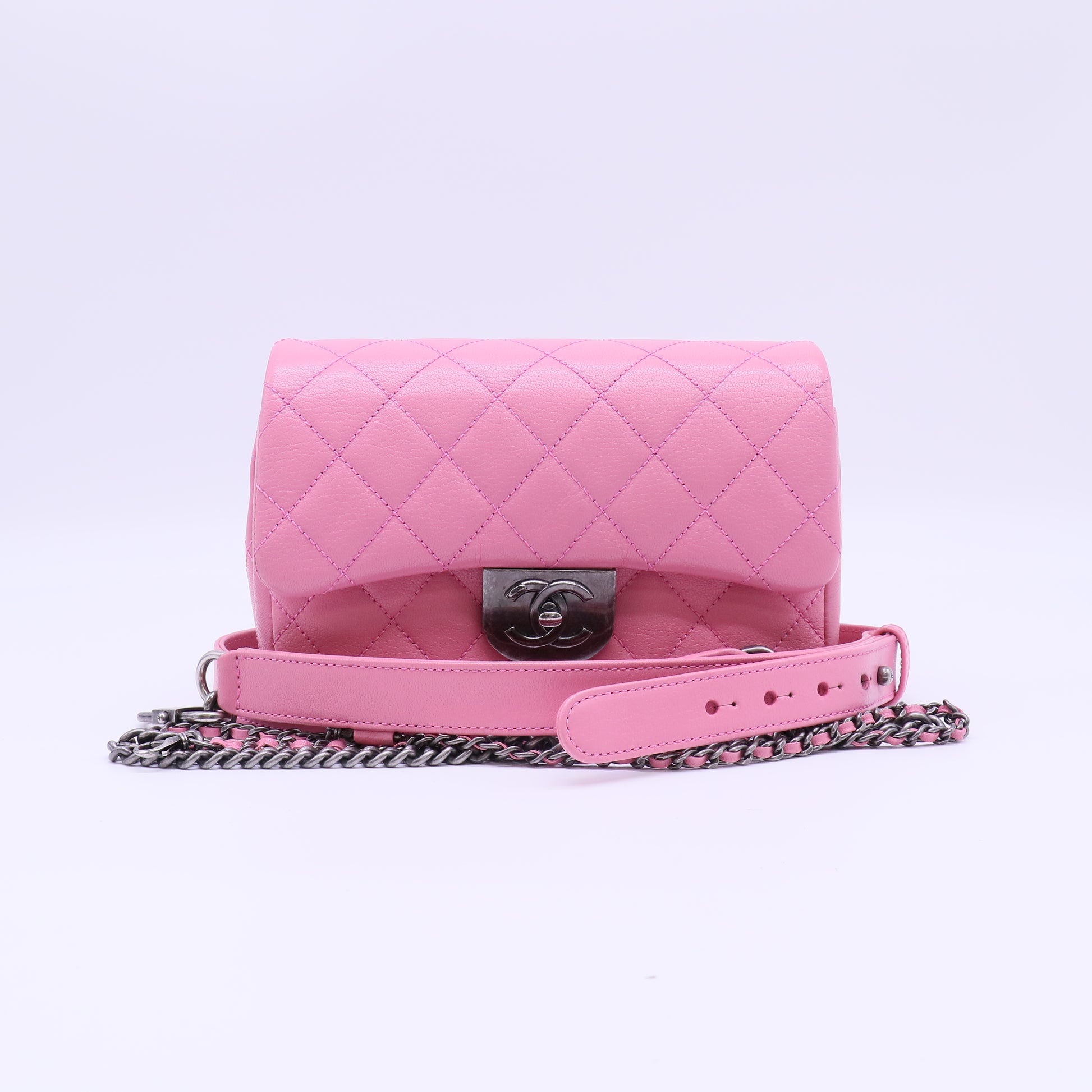 Chanel Business Affinity Flap Bag B22530