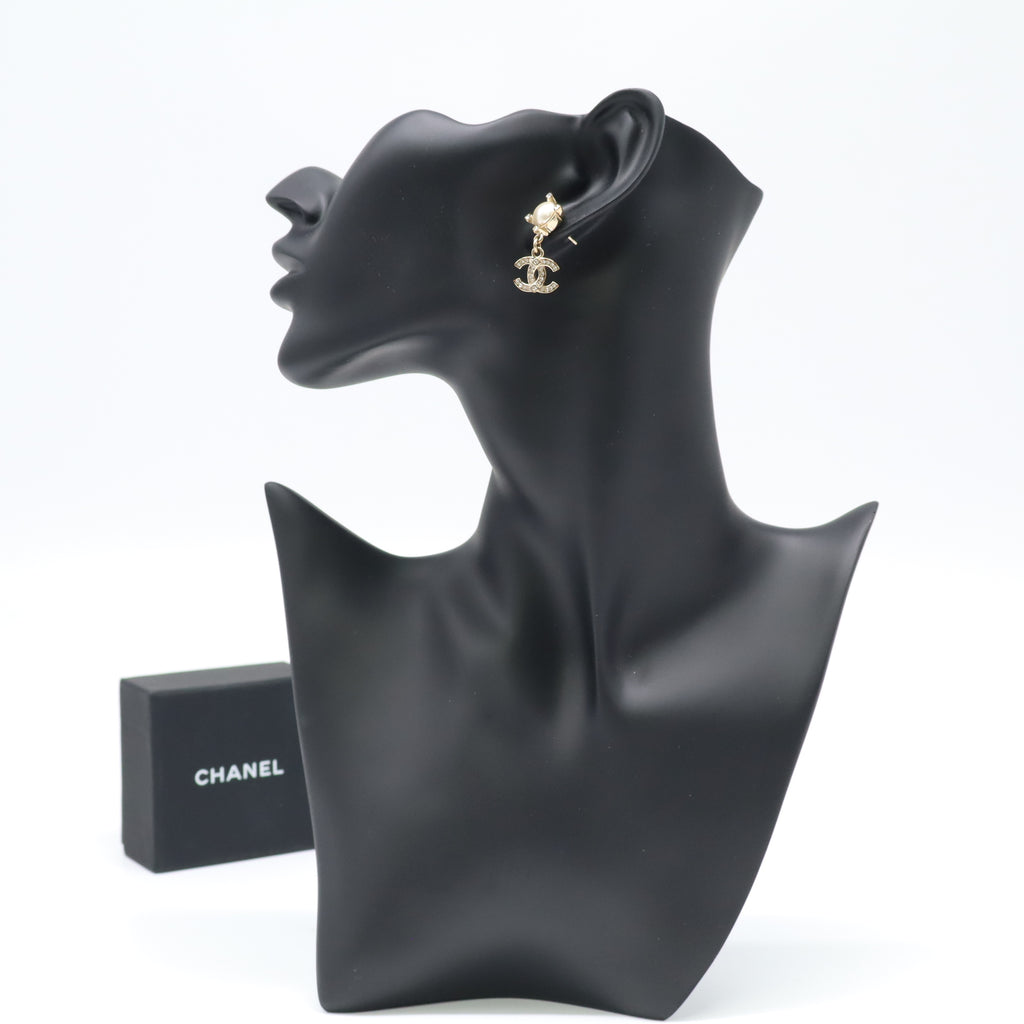 Chanel Crystal Pearl CC Drop Earrings W21975