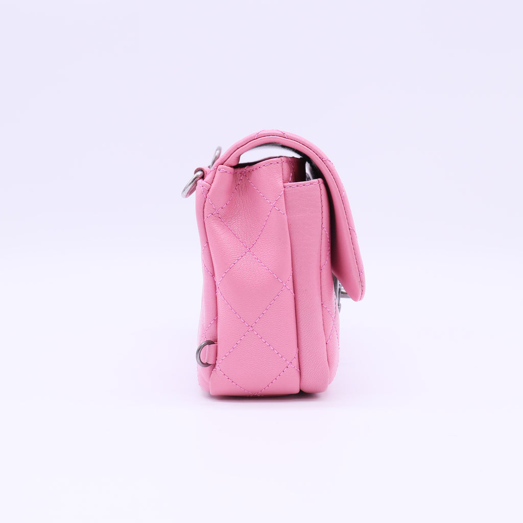 Chanel Business Affinity Flap Bag B22530
