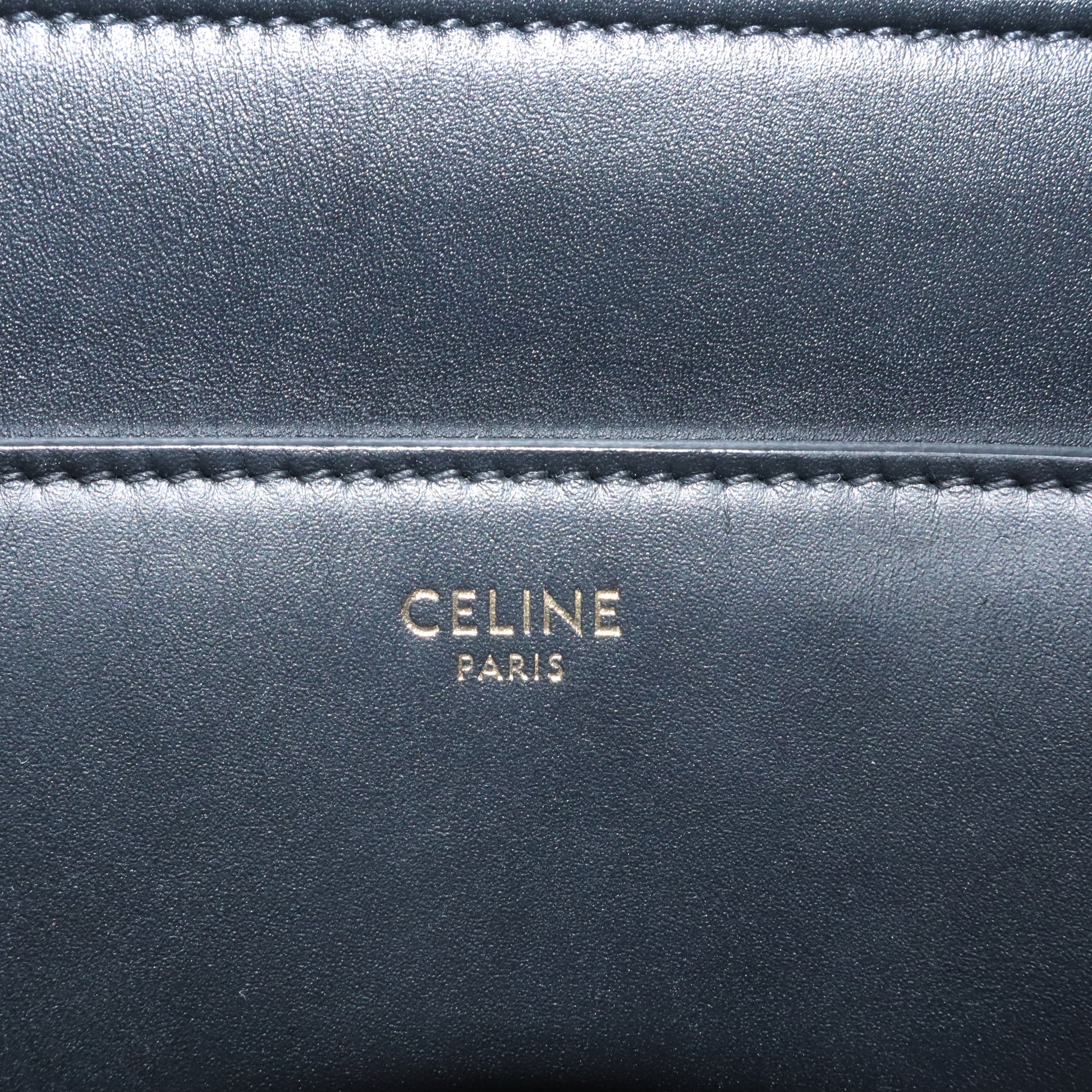 Medium Classique 16 Bag B21113